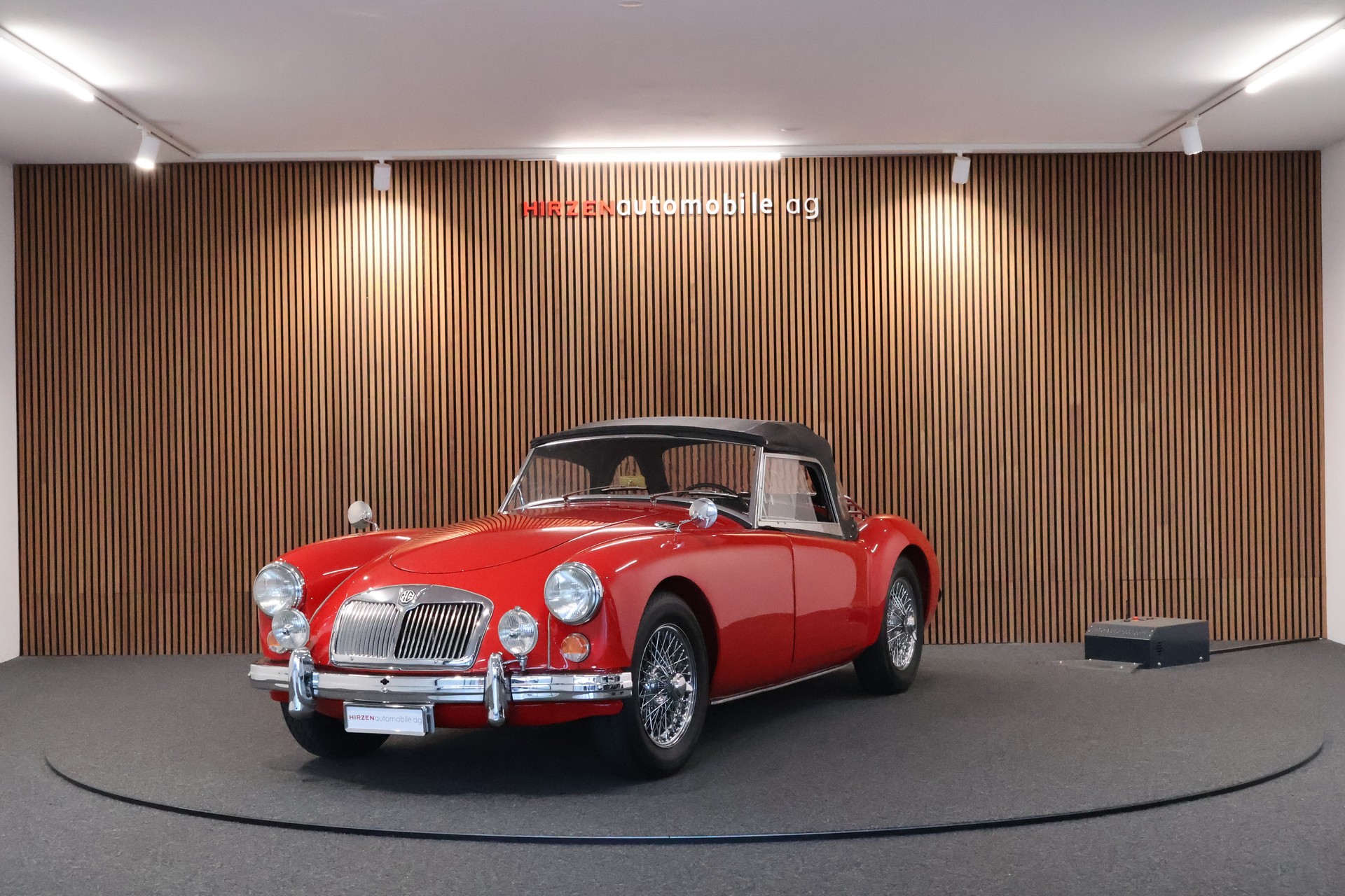 MG MGA-showroom-element-1