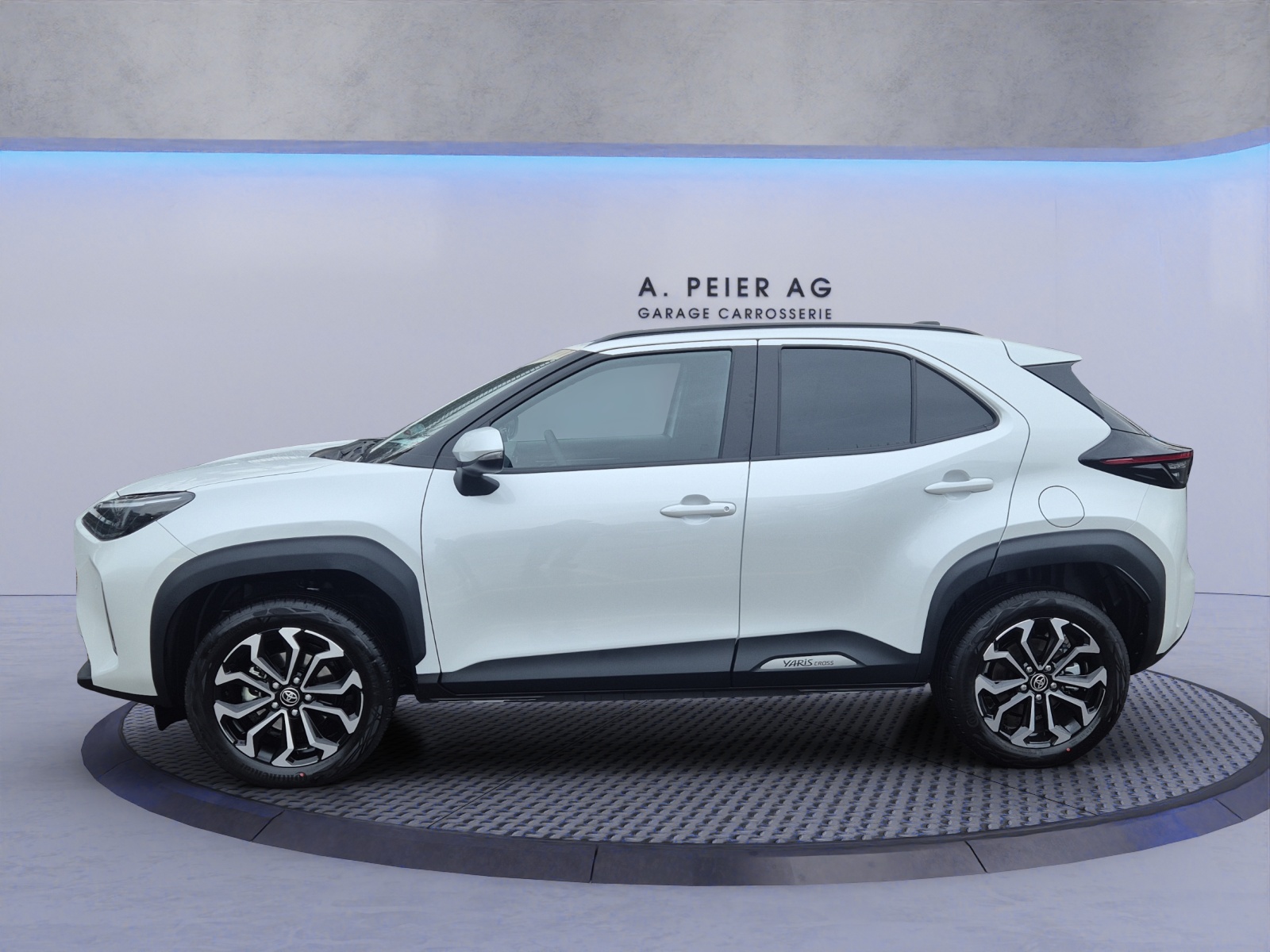 TOYOTA Yaris Cross 1.5 Trend AWDi e-CVT-image-4