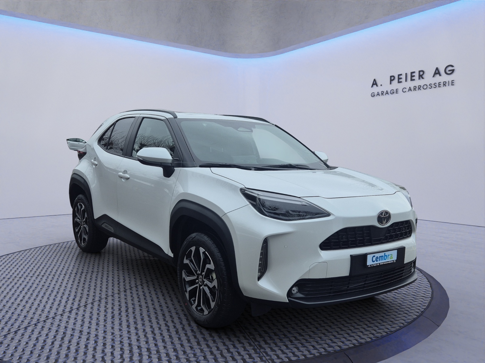 TOYOTA Yaris Cross 1.5 Trend AWDi e-CVT-showroom-element-1