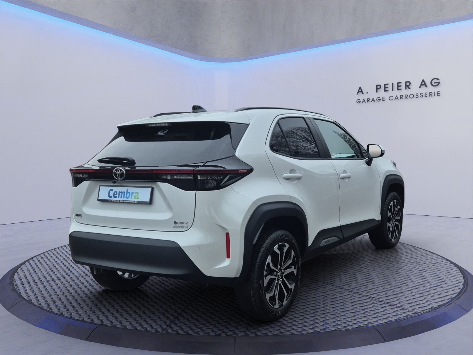 TOYOTA Yaris Cross 1.5 Trend AWDi e-CVT-showroom-element-3