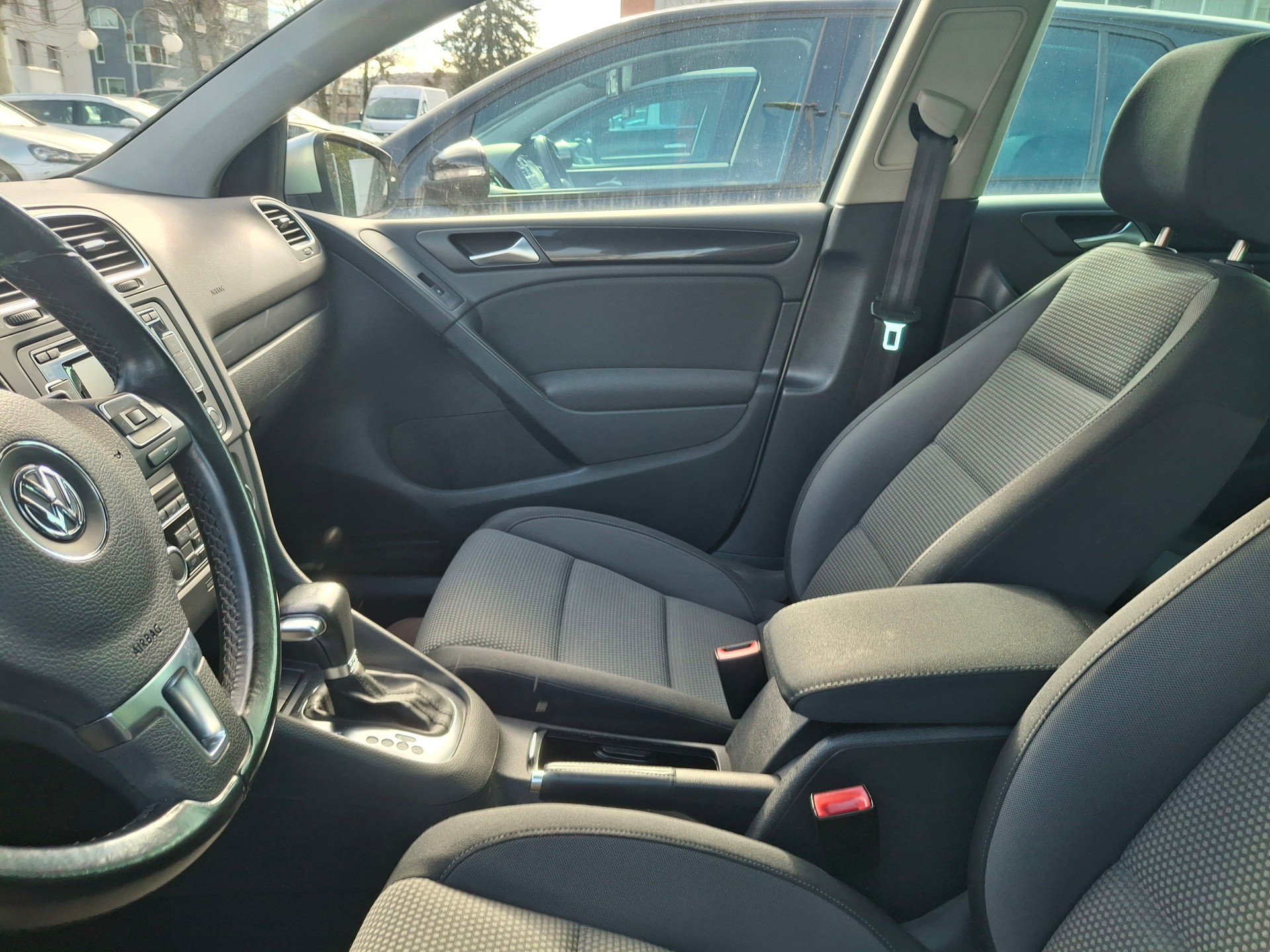 VW Golf 1.4 TSI Comfortline DSG-image-11