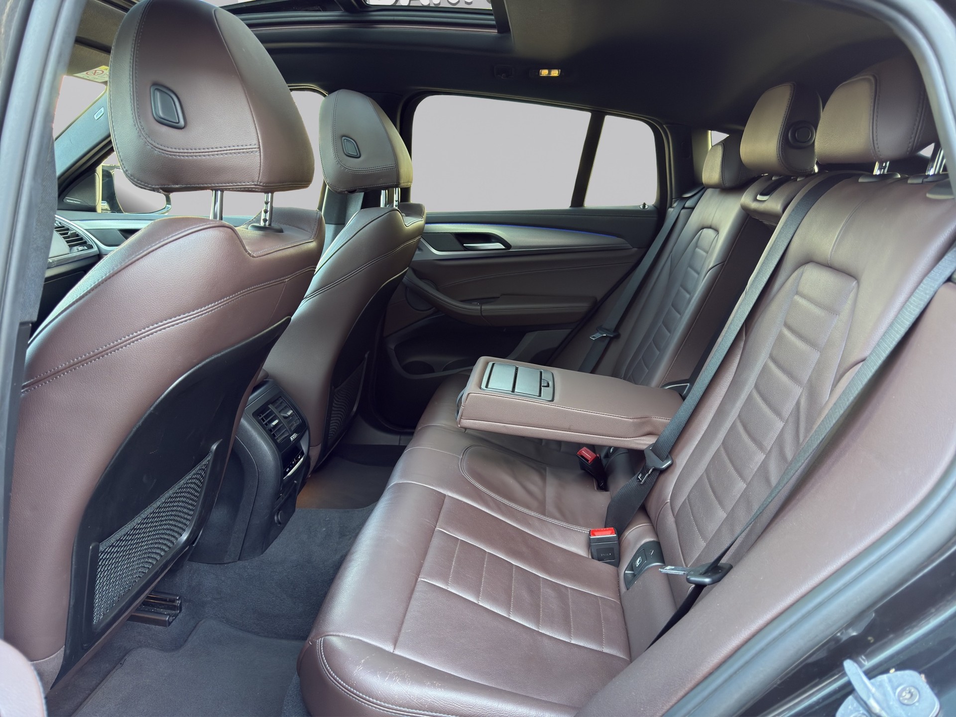 BMW X4 M40i Steptronic-image-6