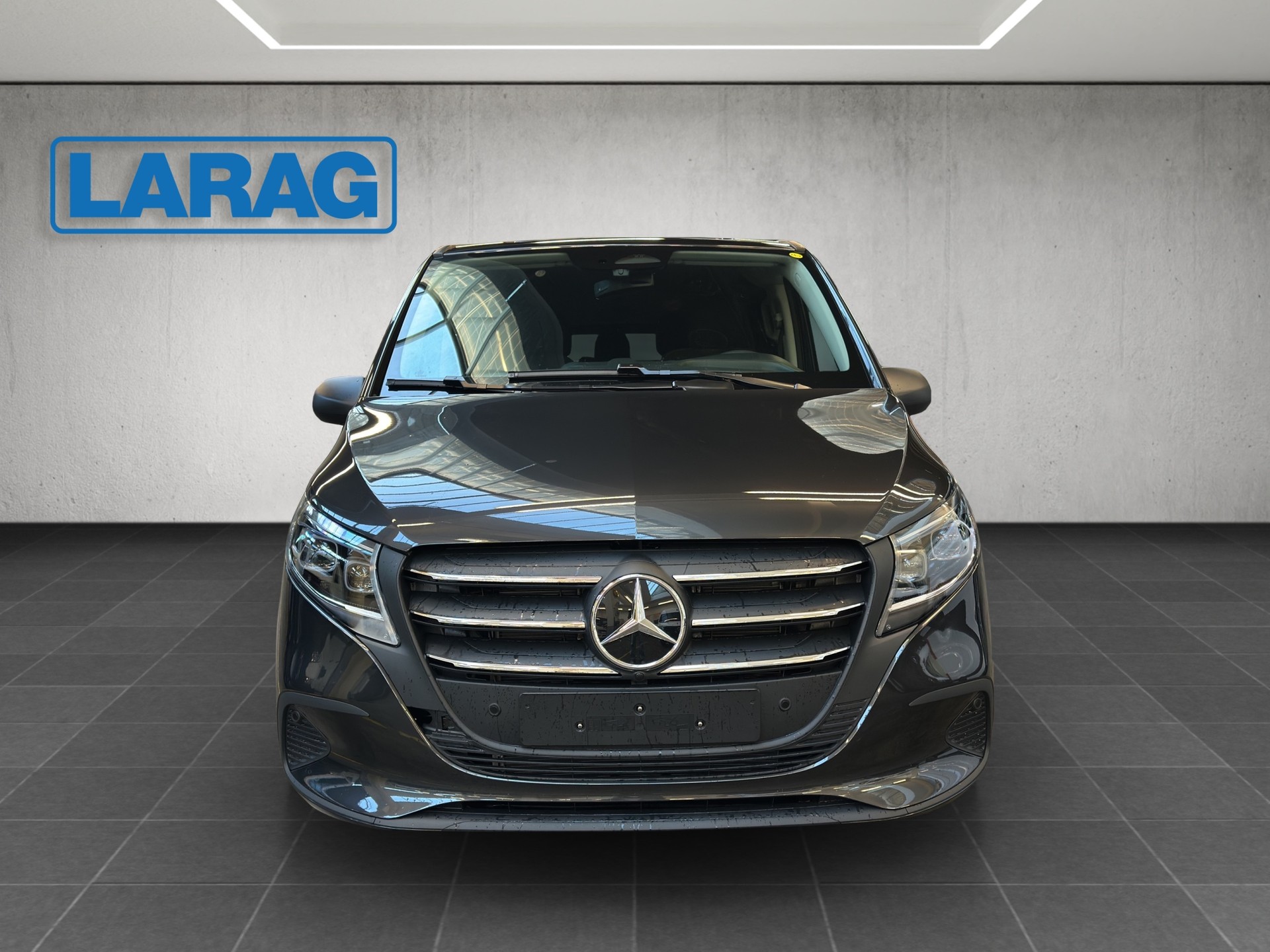 MERCEDES-BENZ Vito 116 CDI Lang Tourer 9G-Tronic 4M Select-image-1