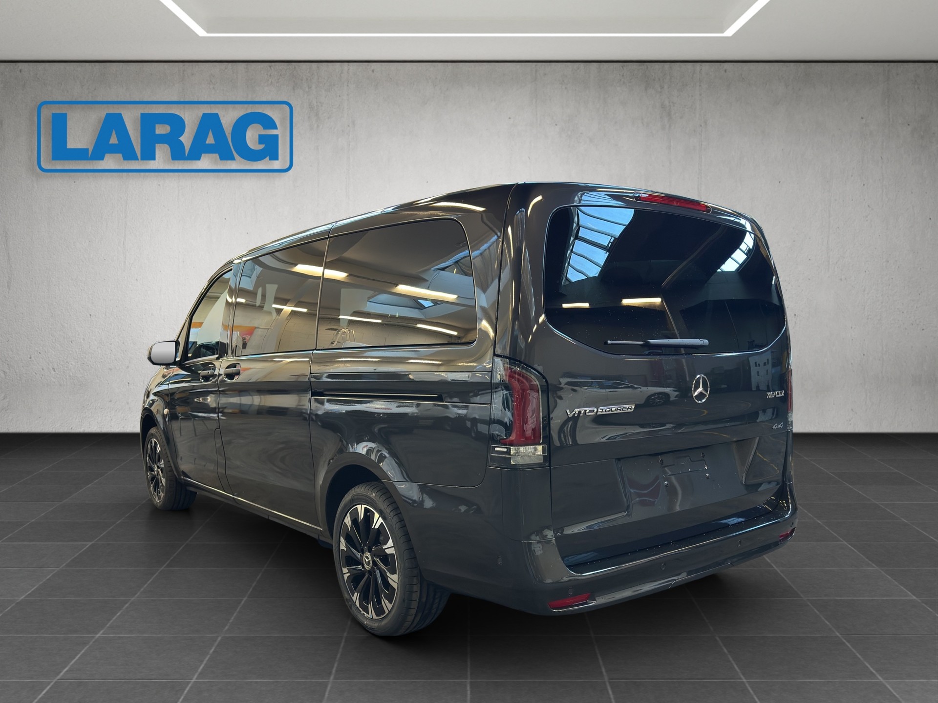 MERCEDES-BENZ Vito 116 CDI Lang Tourer 9G-Tronic 4M Select-image-3
