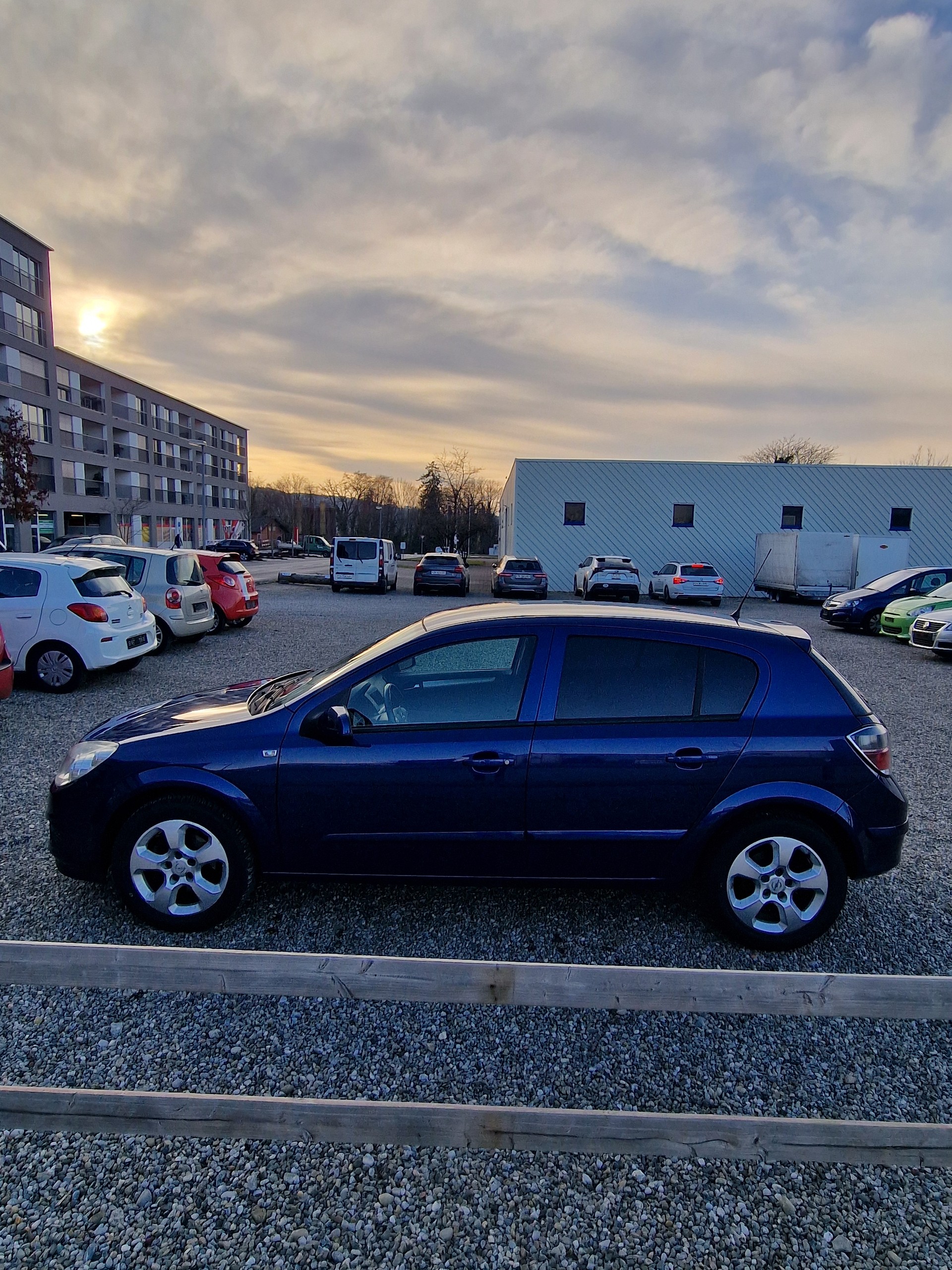 OPEL Astra 1.6i 16V-image-7