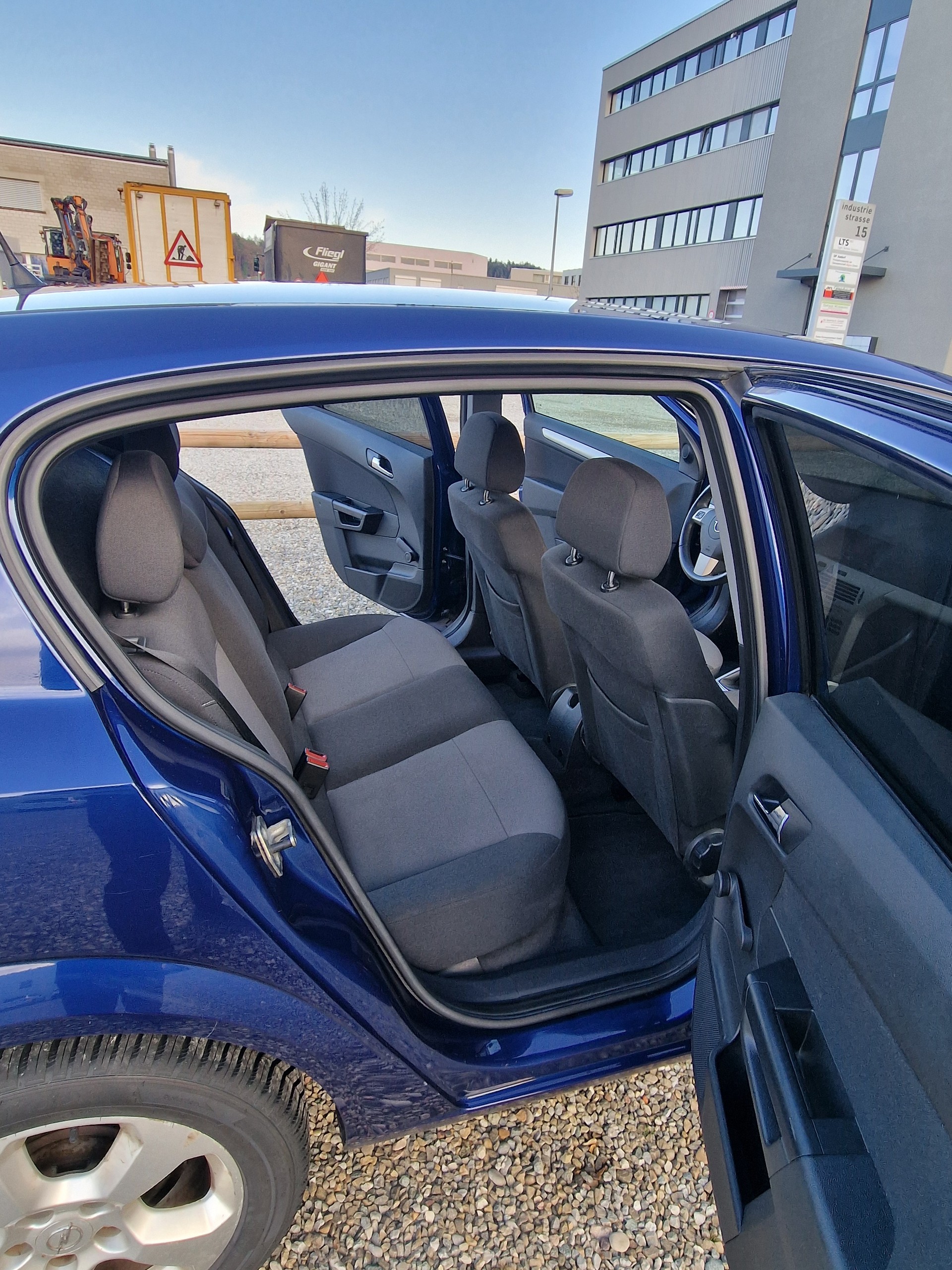 OPEL Astra 1.6i 16V-image-11