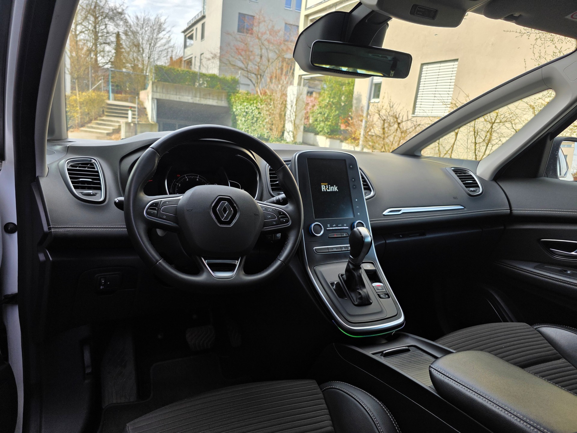 RENAULT Grand Scénic 1.3 16V Turbo Intens EDC-image-9