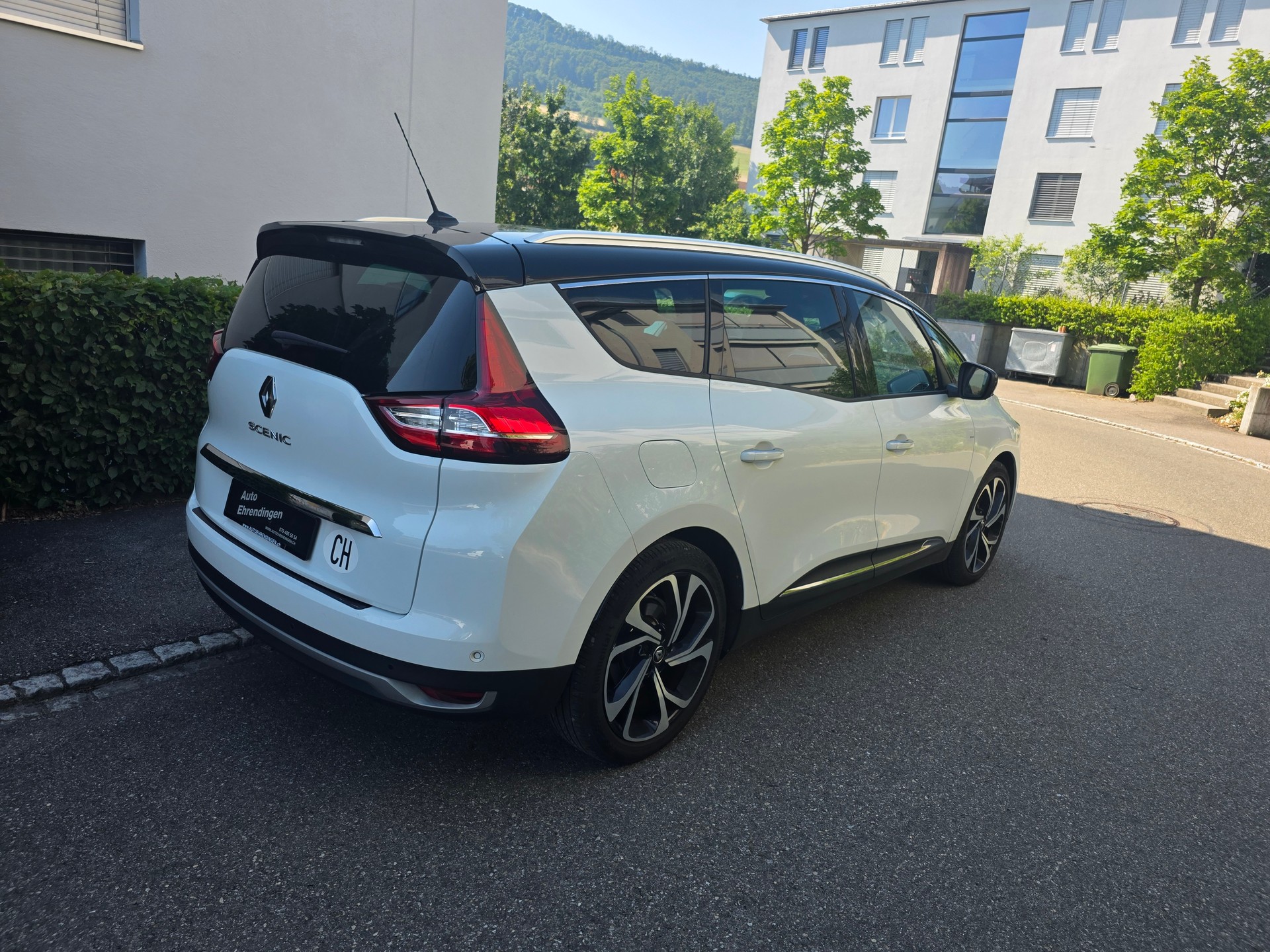 RENAULT Grand Scénic 1.3 16V Turbo Intens EDC-image-4