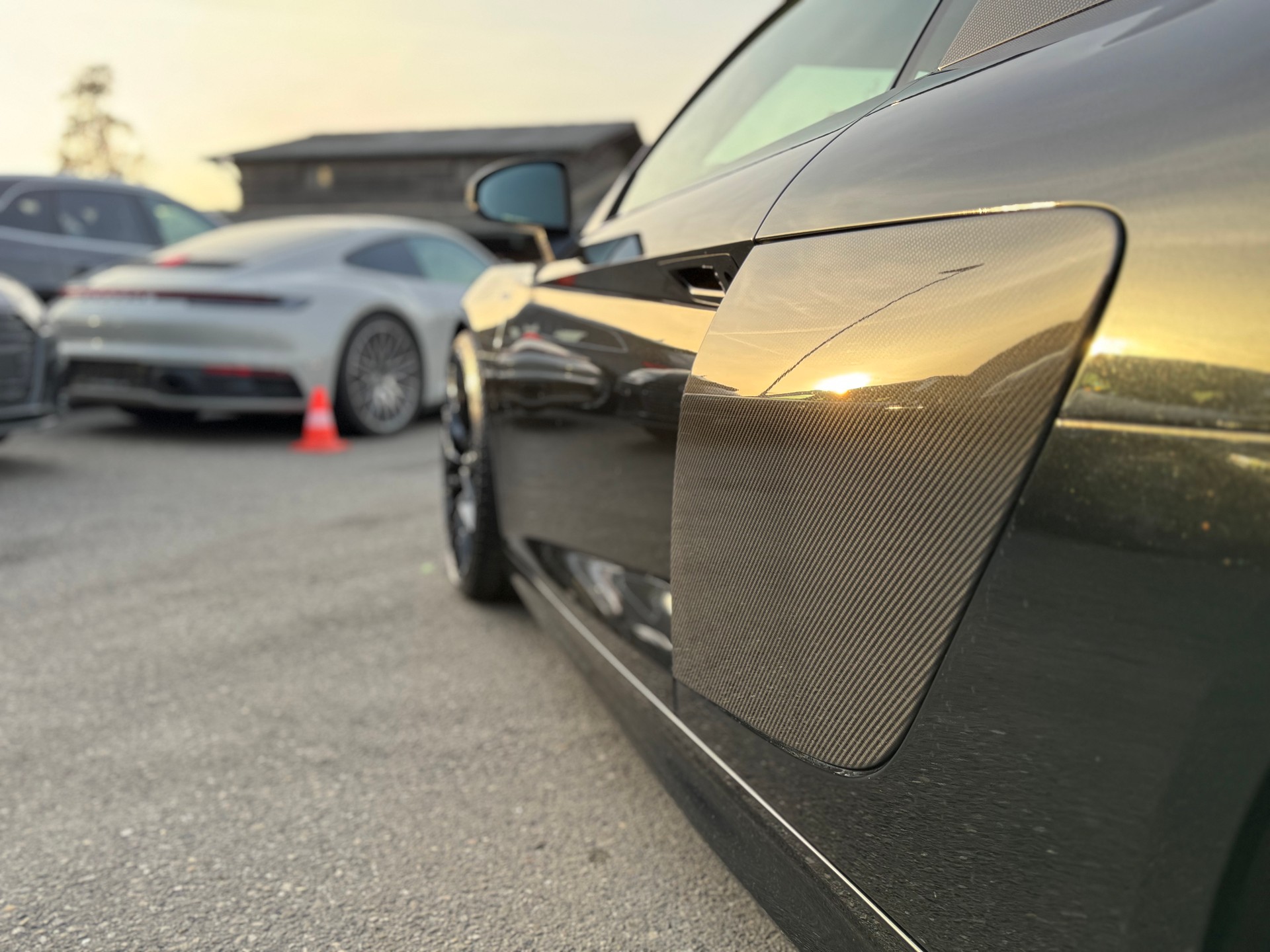 AUDI R8 Coupé 5.2 plus S-Tronic-image-9