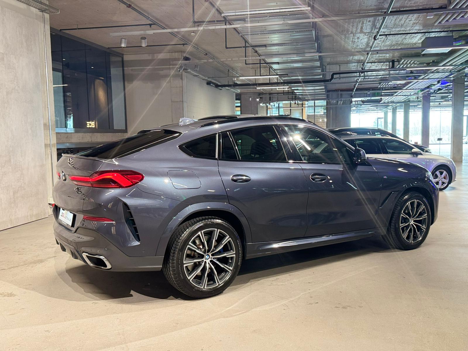 BMW X6 xDrive 48V 30d M Sport Steptronic-image-7