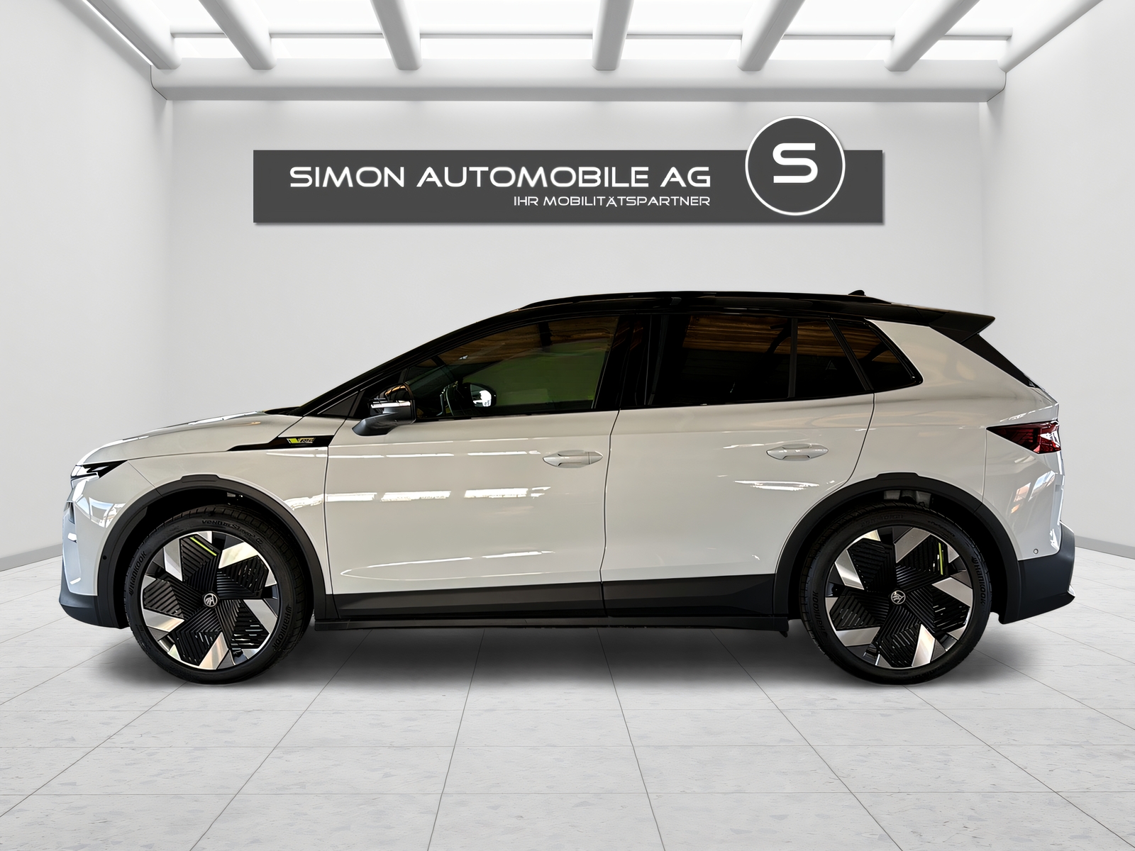 SKODA Elroq RS 4x4-showroom-element-1