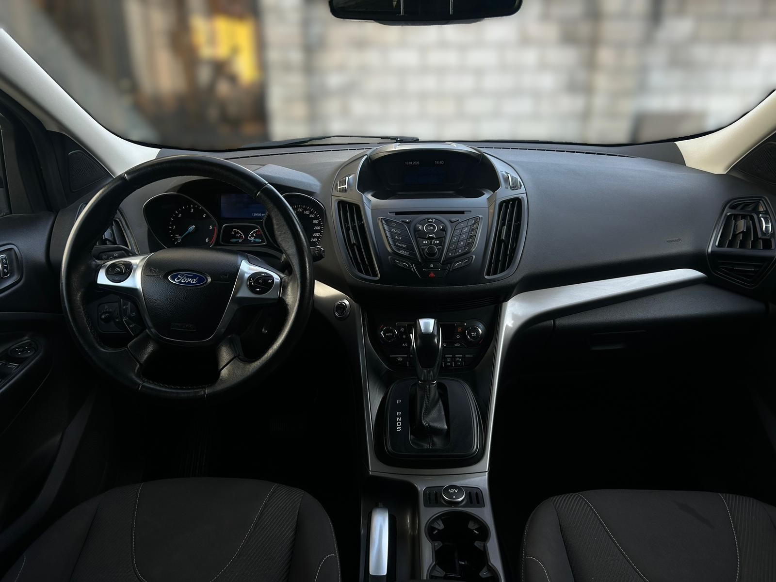 FORD Kuga 2.0 TDCi Titanium 4WD PowerShift-image-8