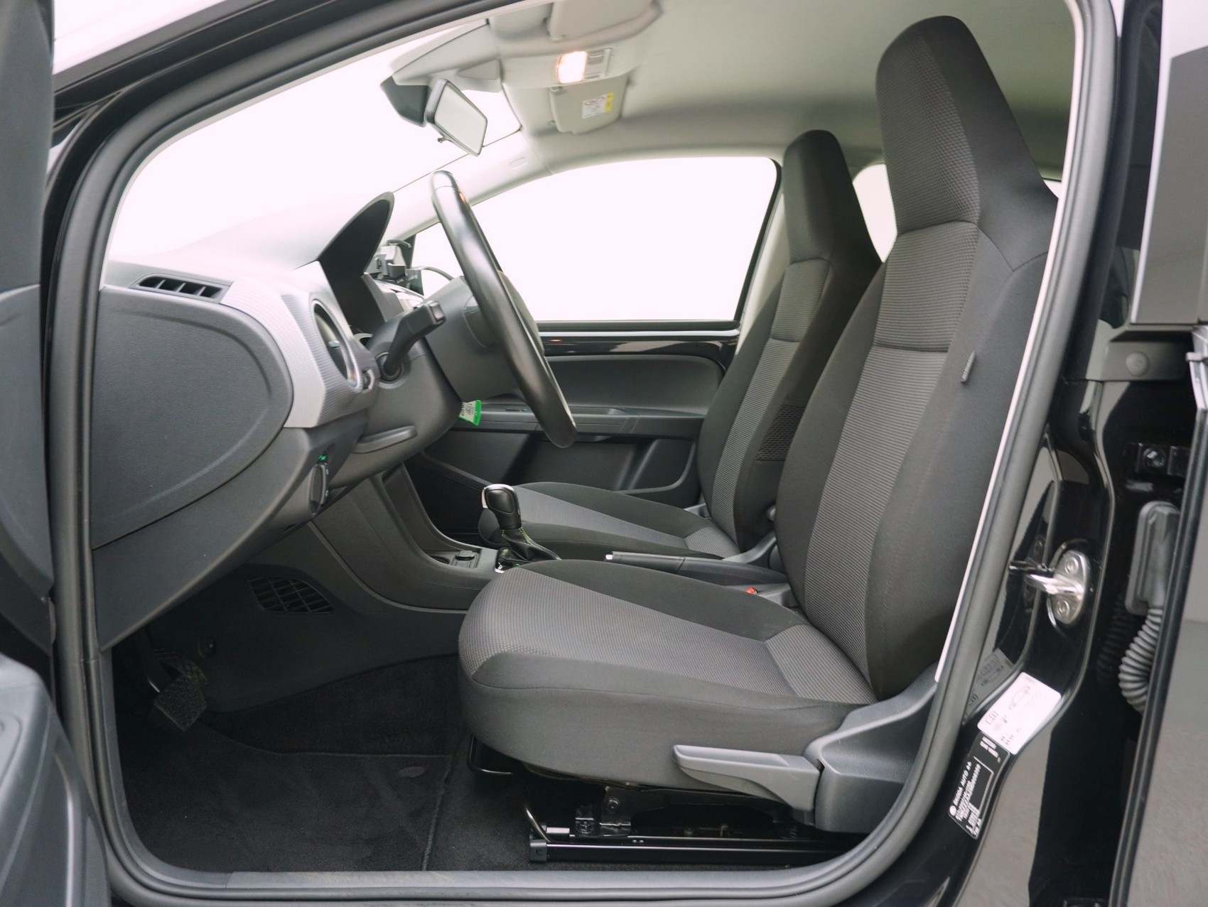 SKODA Citigo e Style-image-8