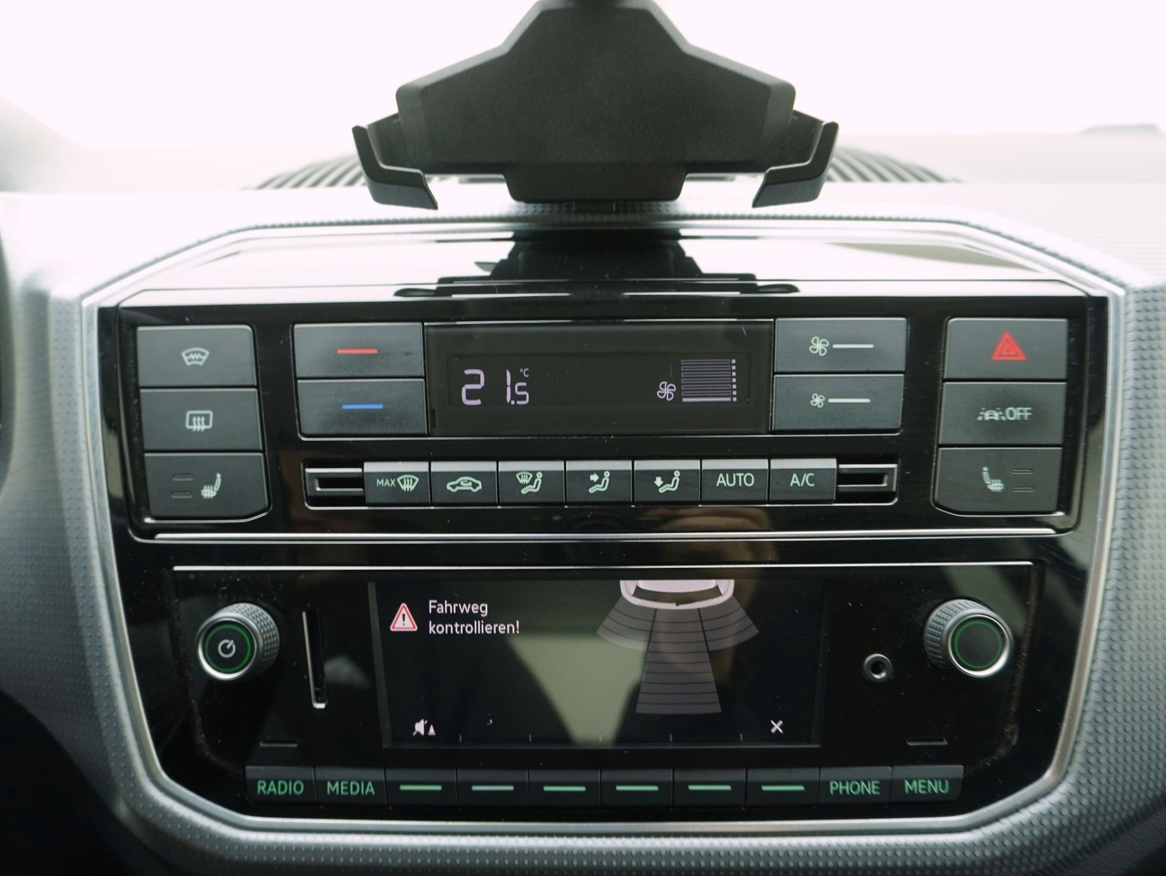 SKODA Citigo e Style-image-16