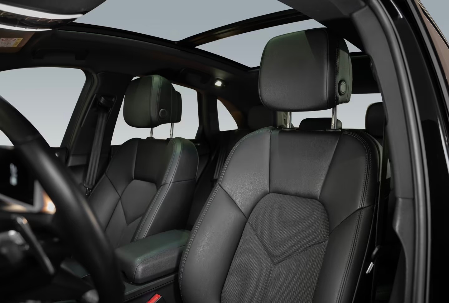 PORSCHE Macan PDK-image-10