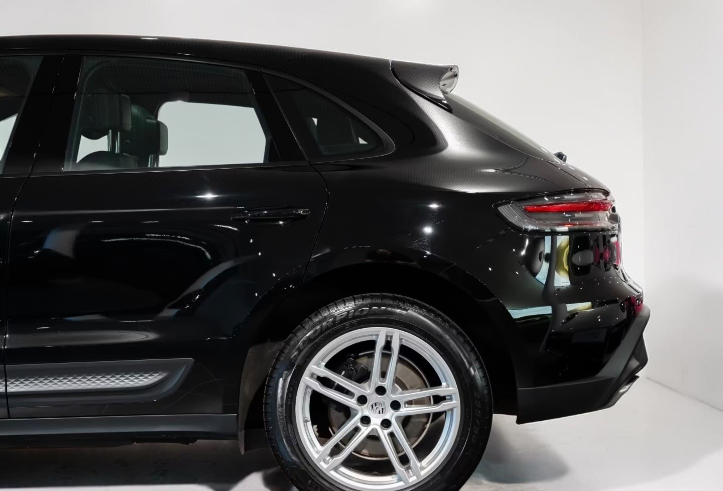 PORSCHE Macan PDK-image-6