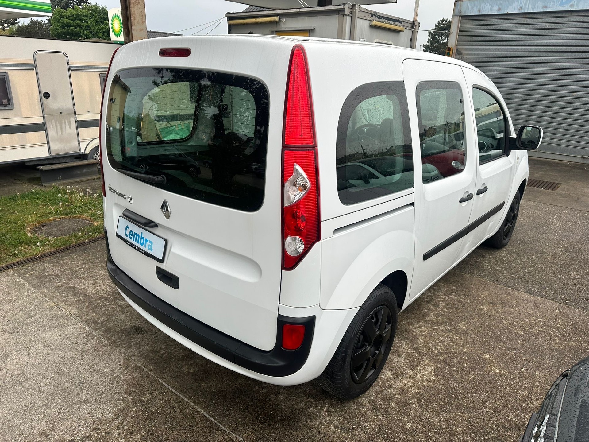 RENAULT Kangoo 1.6 16V Authentique-image-1