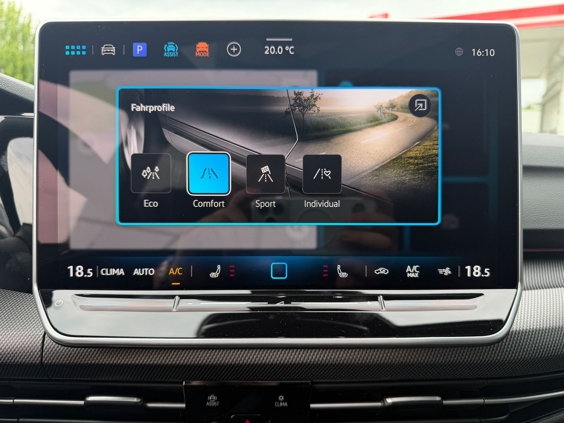 VW Golf Variant 2.0 TSI R-Line DSG 4 Motion-image-20