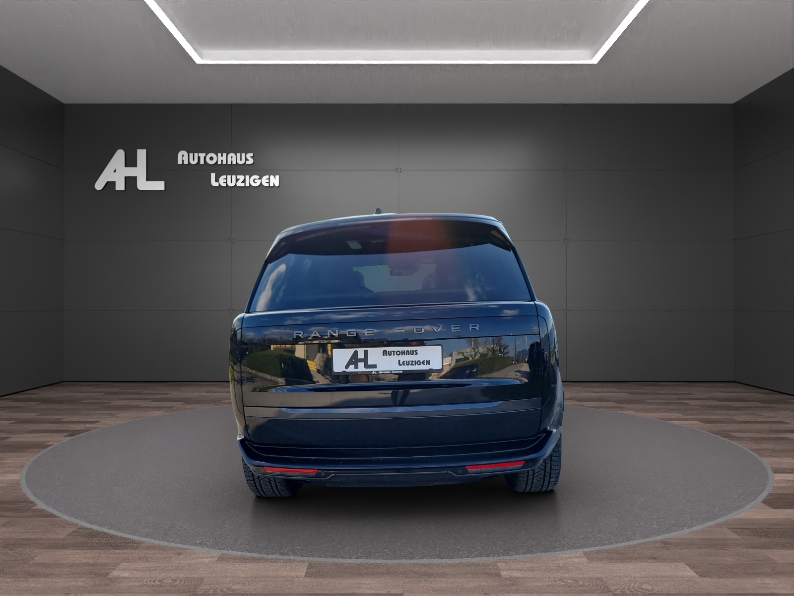 LAND ROVER Range Rover P550e Si6 PHEV HSE Automatic-image-3