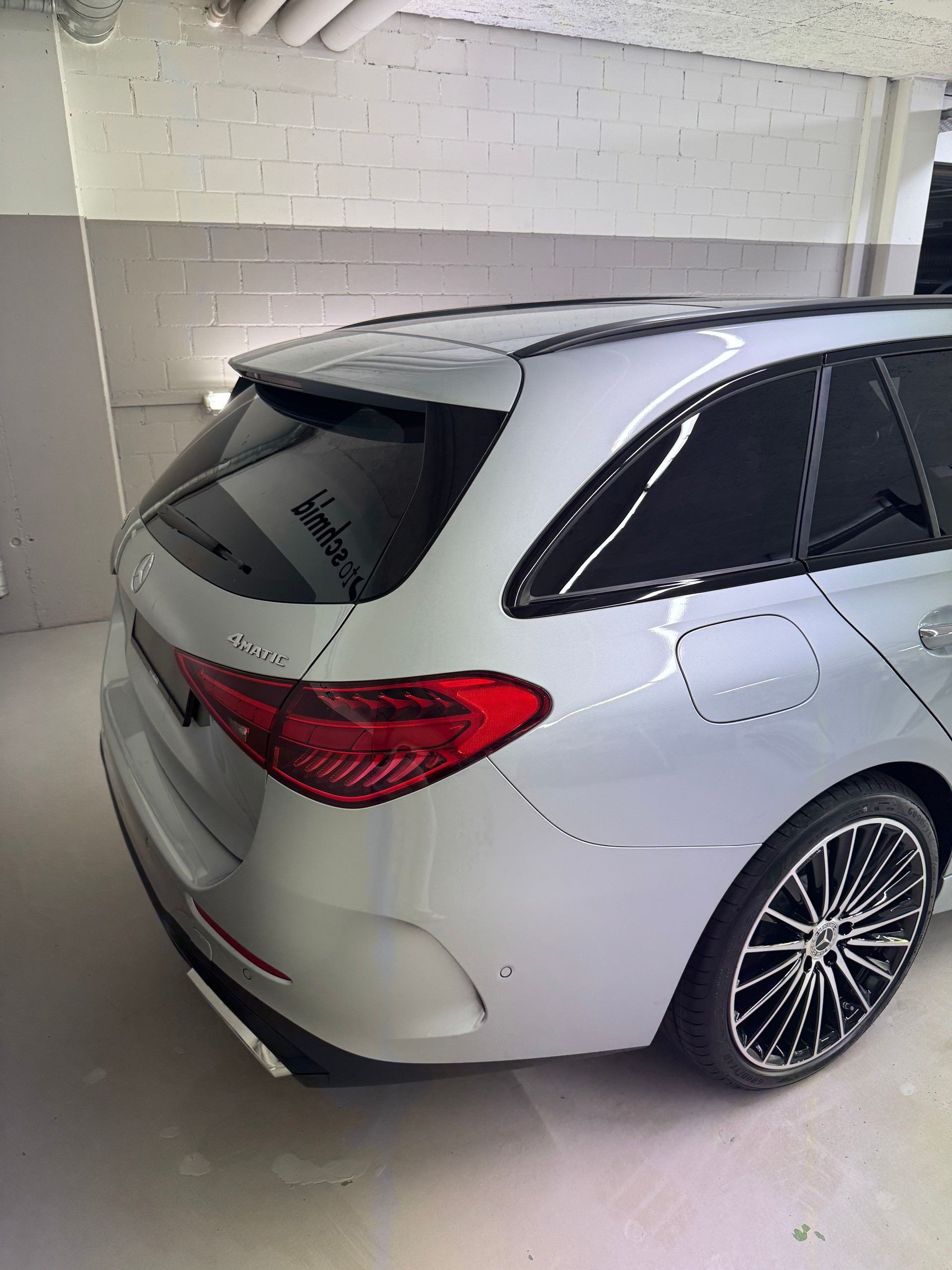 MERCEDES-BENZ C 220 d T 4 Matic Swiss Star-image-4
