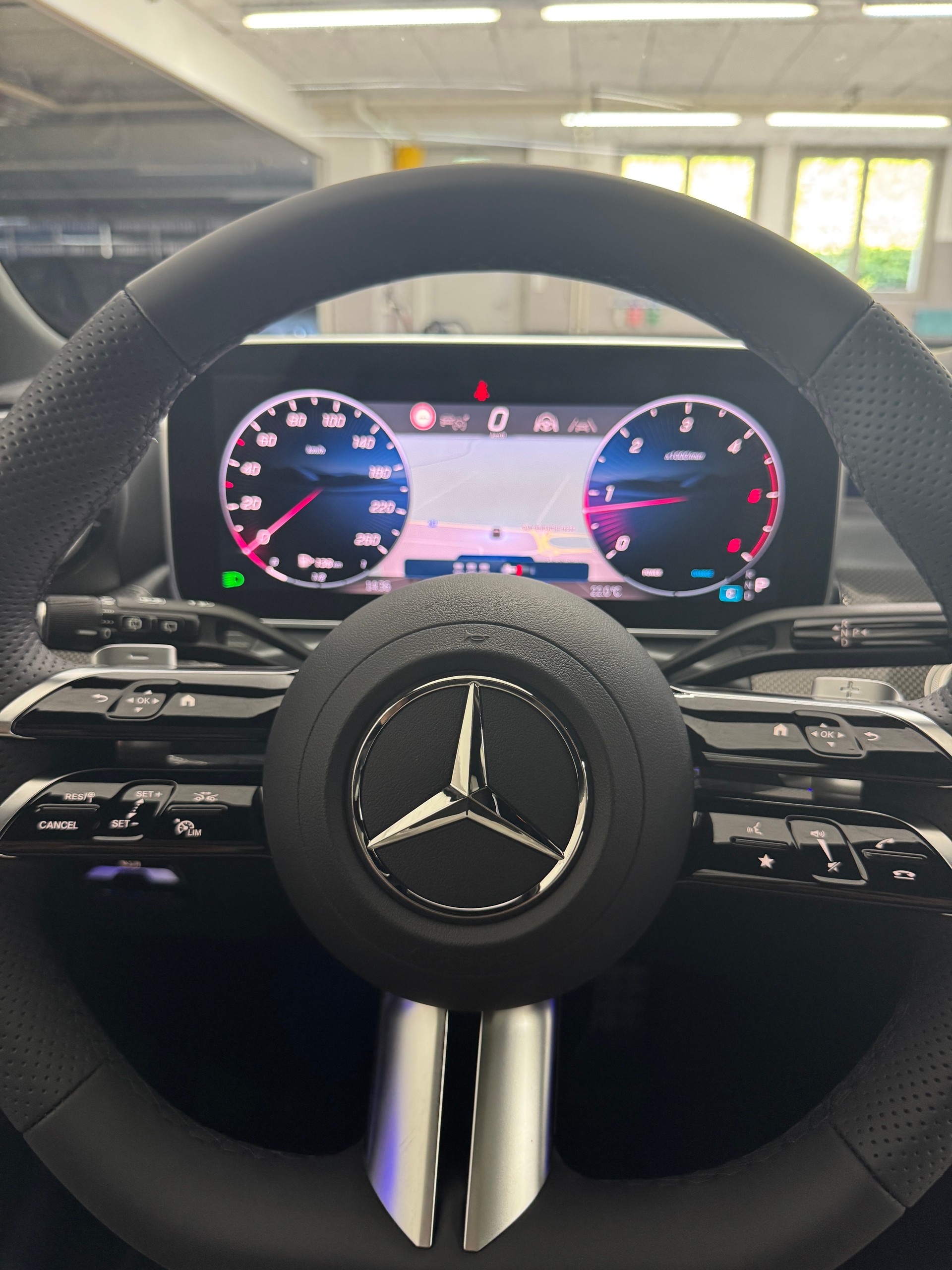 MERCEDES-BENZ C 220 d T 4 Matic Swiss Star-image-8