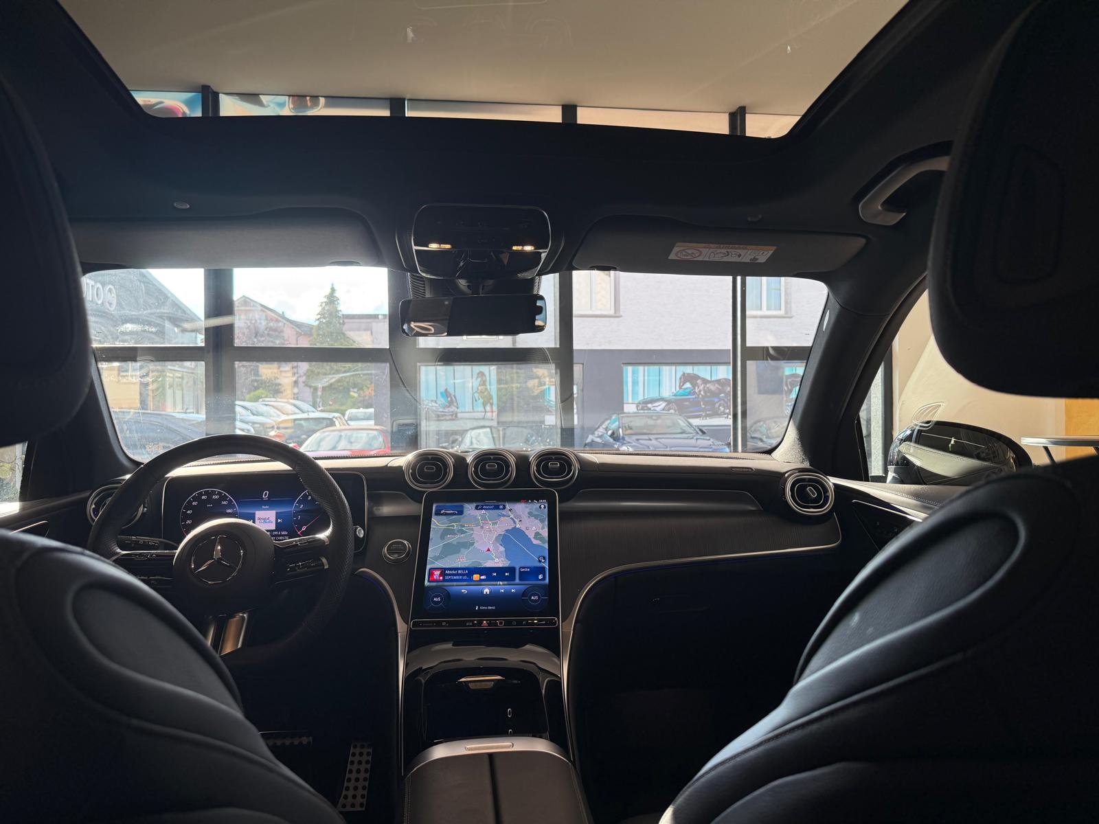 MERCEDES-BENZ GLC 300 4Matic 9G-Tronic-image-21