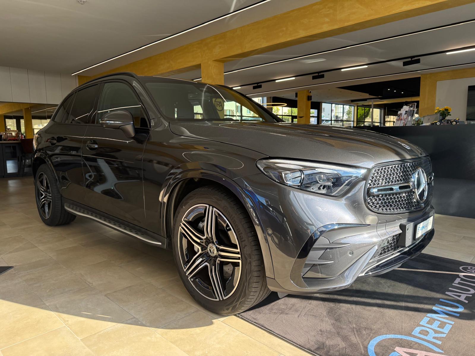 MERCEDES-BENZ GLC 300 4Matic 9G-Tronic