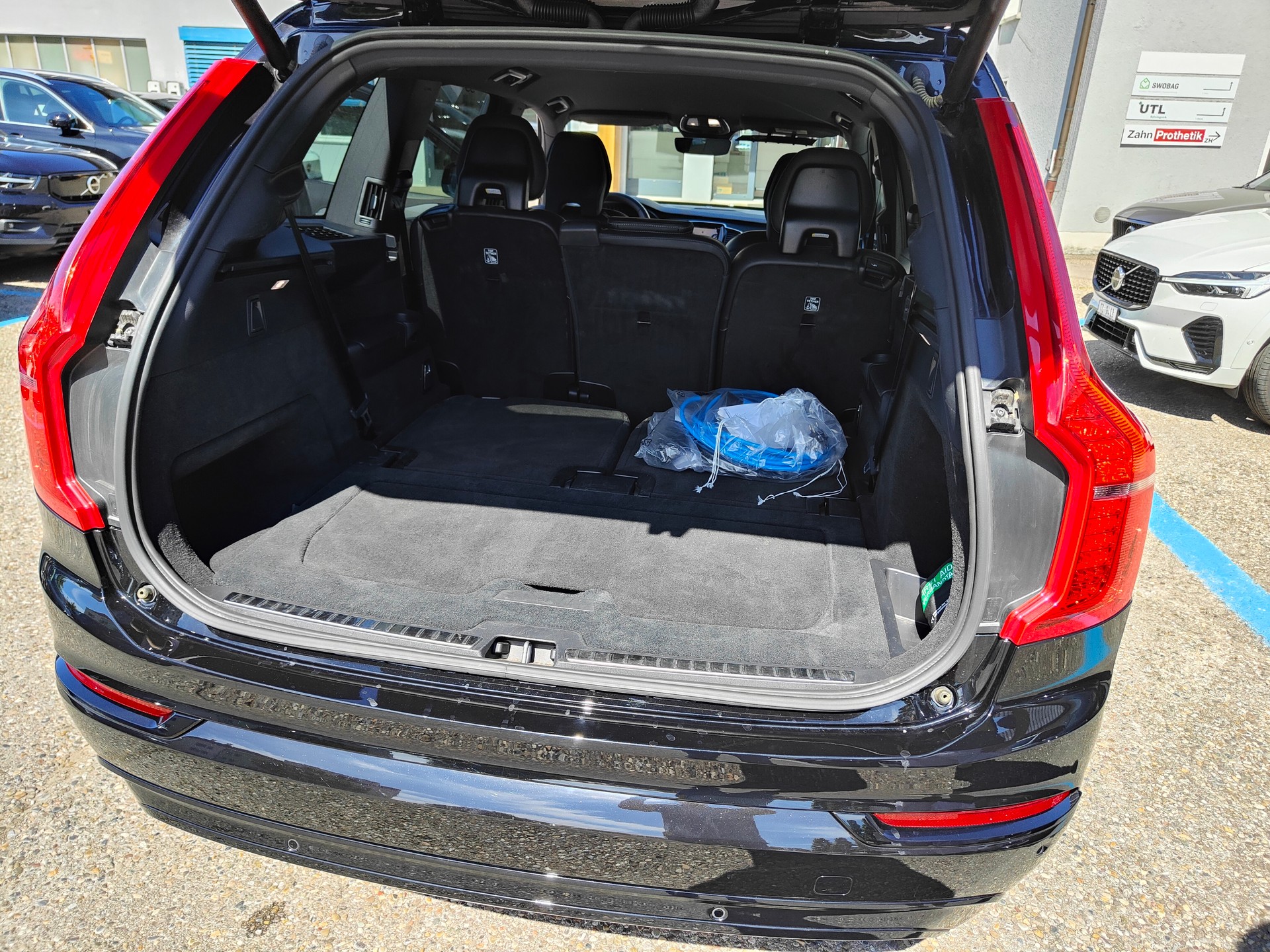 VOLVO XC90 2.0 T8 TE Plus Dark 7P. eAWD-image-13