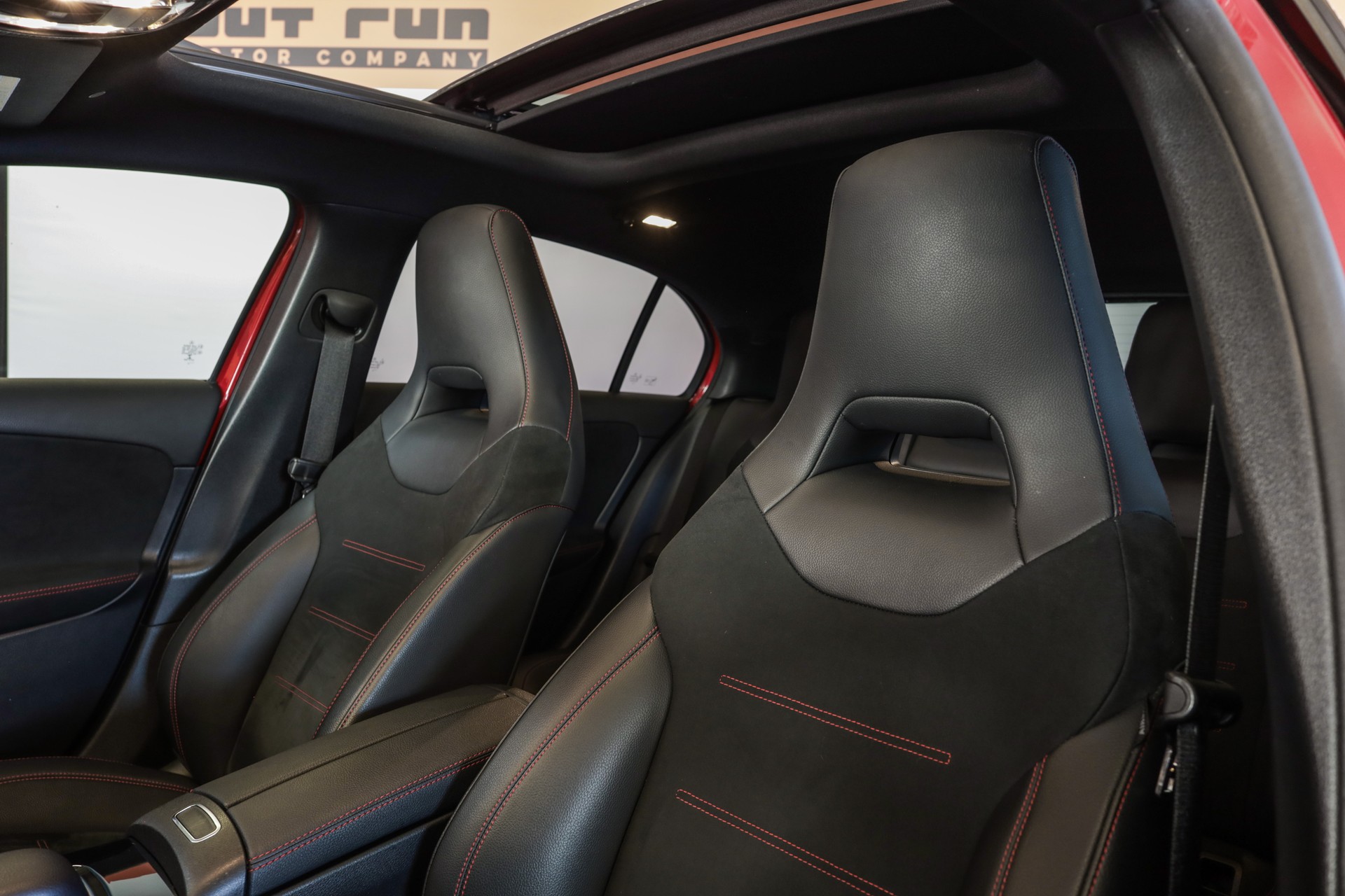 MERCEDES-BENZ A 180 Night Star AMG Line 7G-DCT-image-11