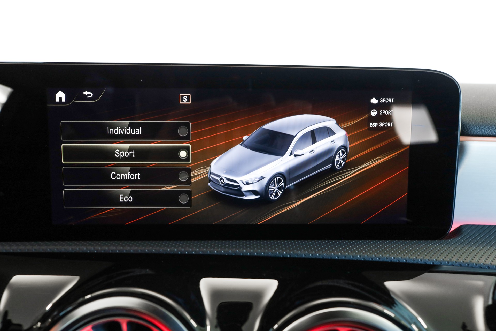 MERCEDES-BENZ A 180 Night Star AMG Line 7G-DCT-image-17