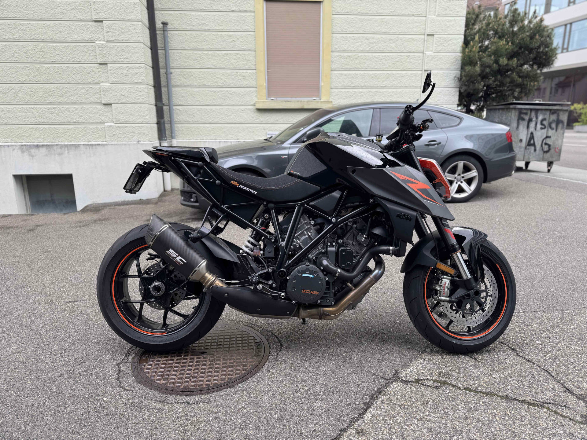 KTM 1290 Super Duke R-image-4
