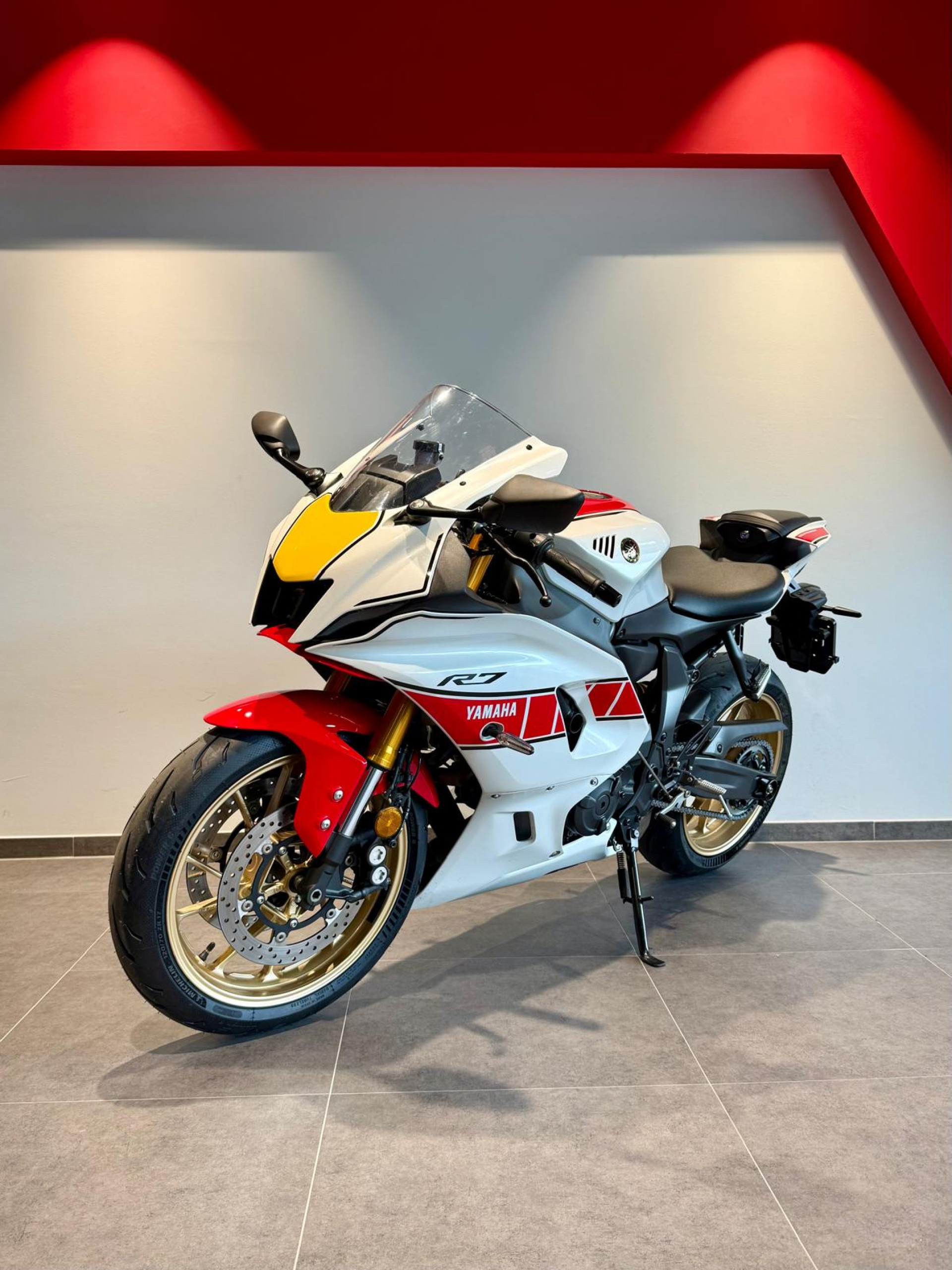 YAMAHA R7 World GP 60th Anniversary