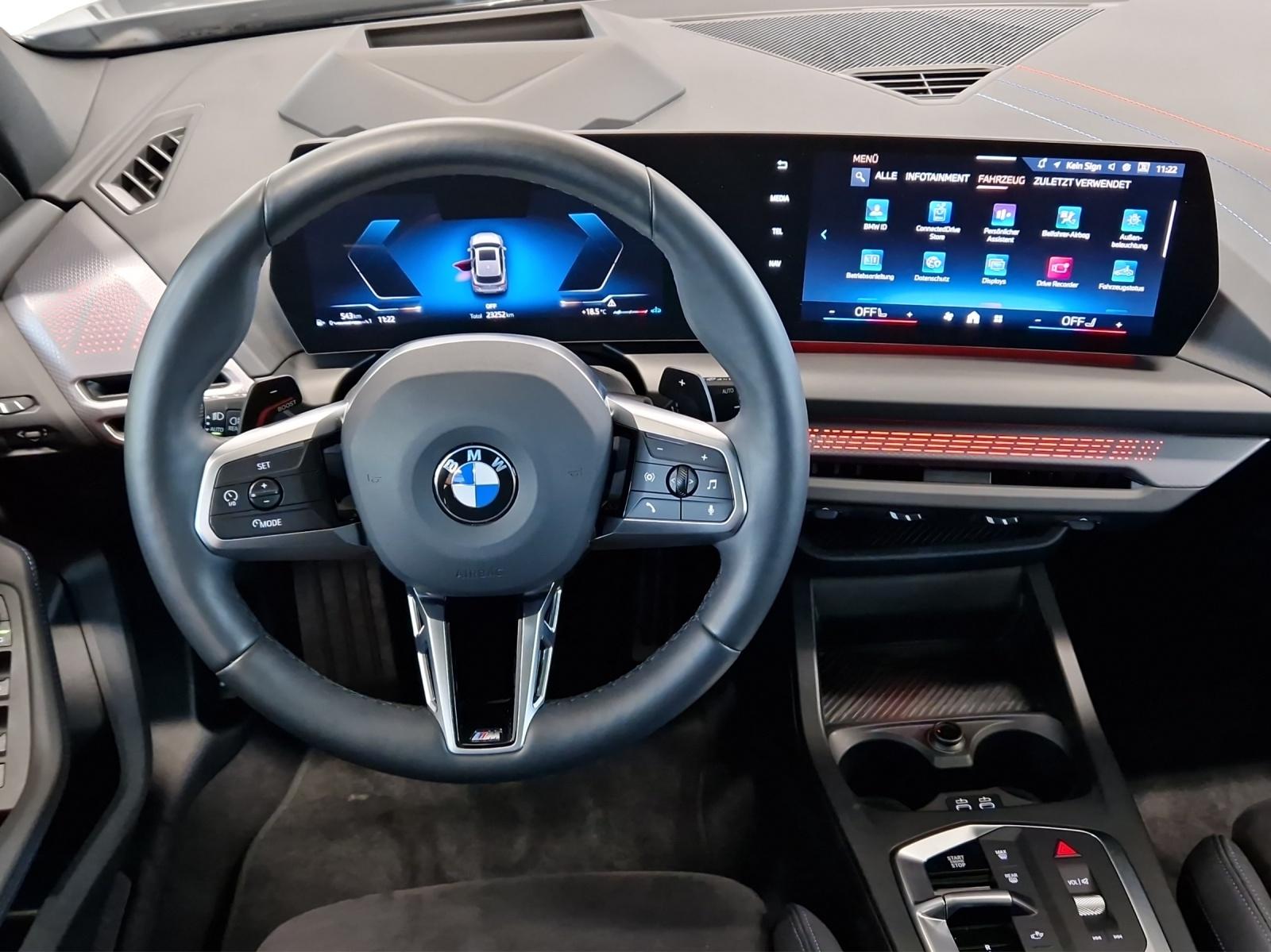 BMW 123 xDrive M Sport-showroom-element-1