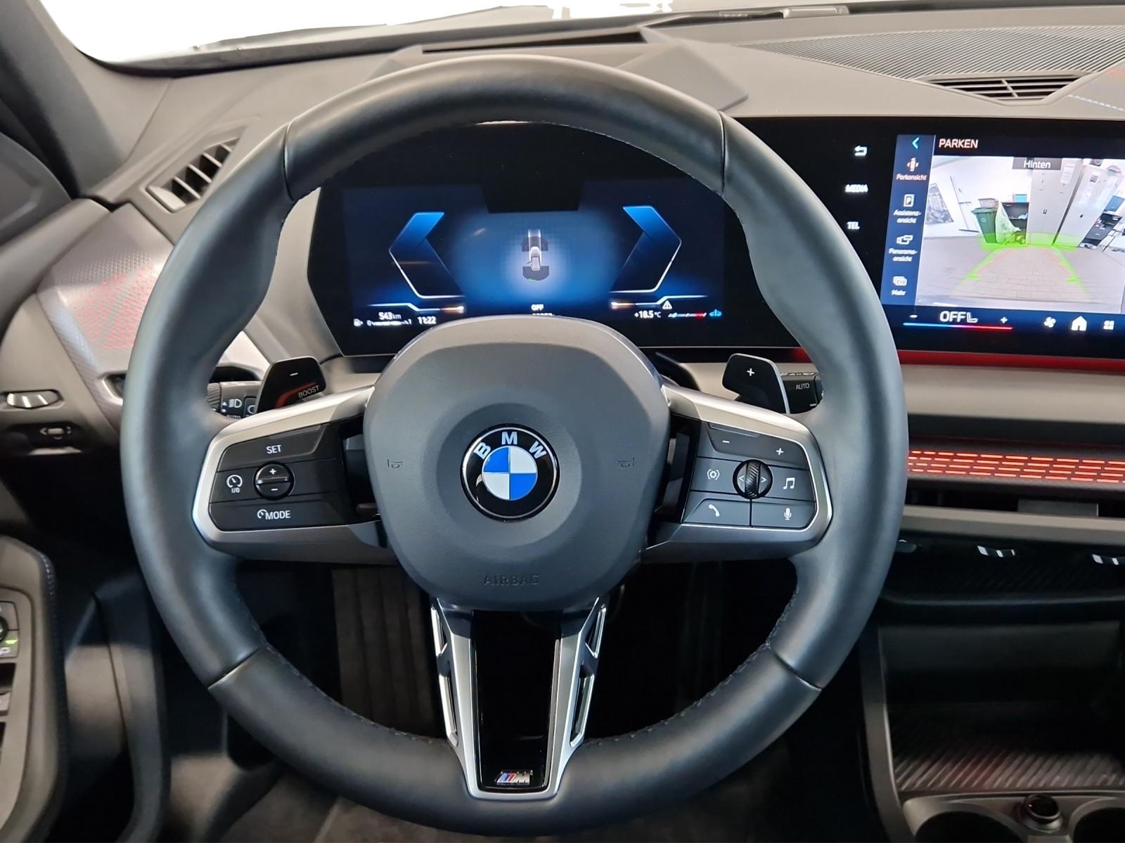 BMW 123 xDrive M Sport-showroom-element-2