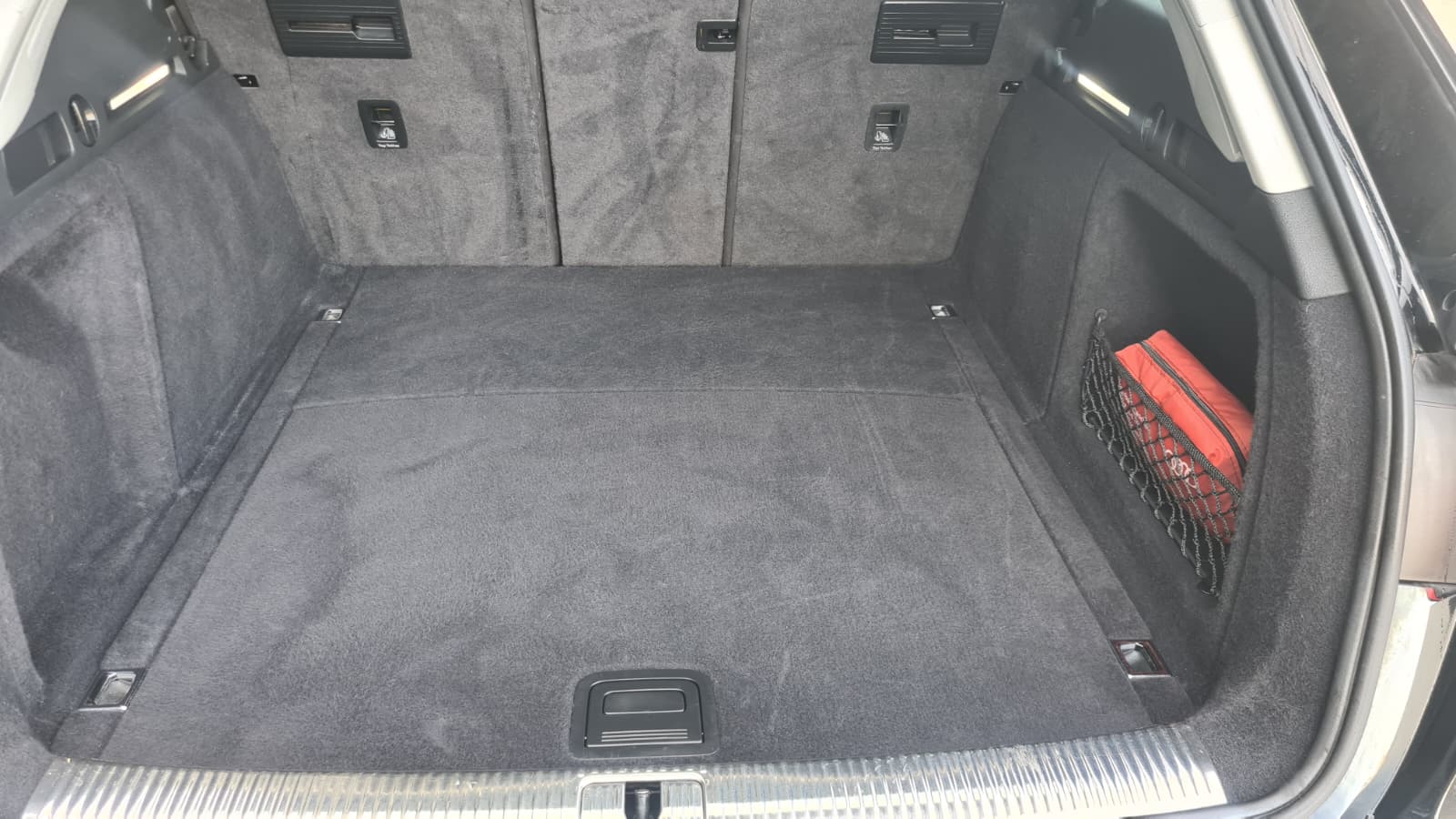 AUDI A4 Avant 35 TDI S-tronic ** Gr-Navigationssystem ** PDC Vorne + Hinten ** Tempomat ** Frisch Ab MFK & Service **-image-8