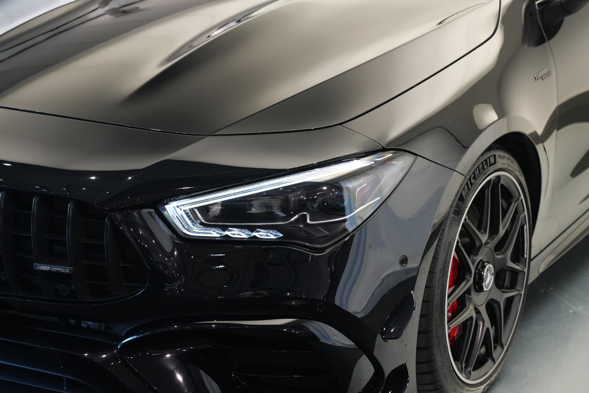 MERCEDES-BENZ CLA 45 S AMG 4Matic+ 8G-DCT *Burmester* *Schalensitze* *Panorama*-image-39