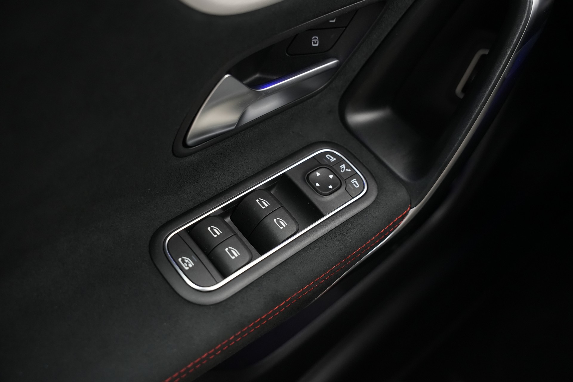 MERCEDES-BENZ CLA 45 S AMG 4Matic+ 8G-DCT *Burmester* *Schalensitze* *Panorama*-image-26