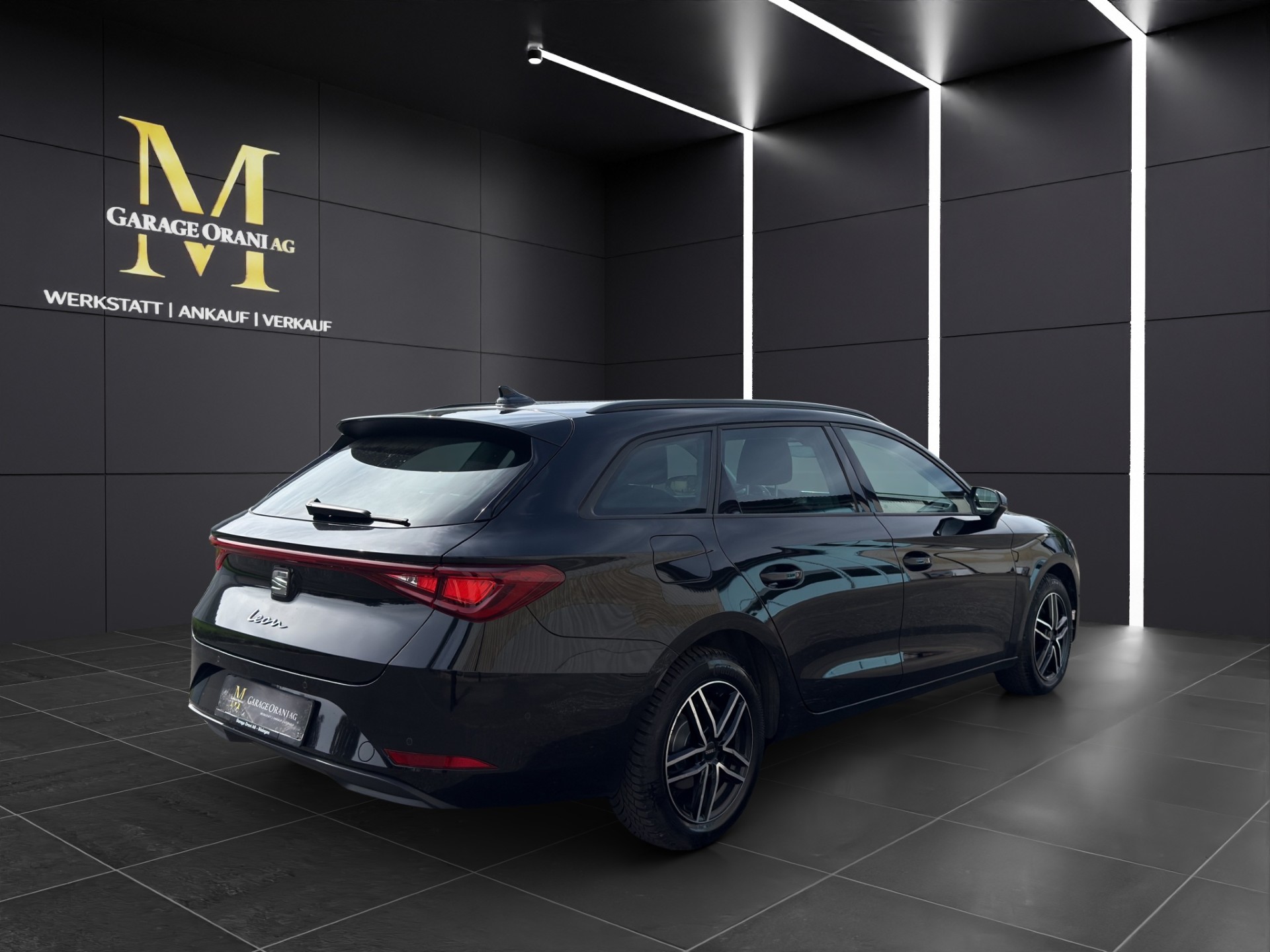 SEAT Leon ST 2.0 TDI EVO DSG Music Edition-image-4