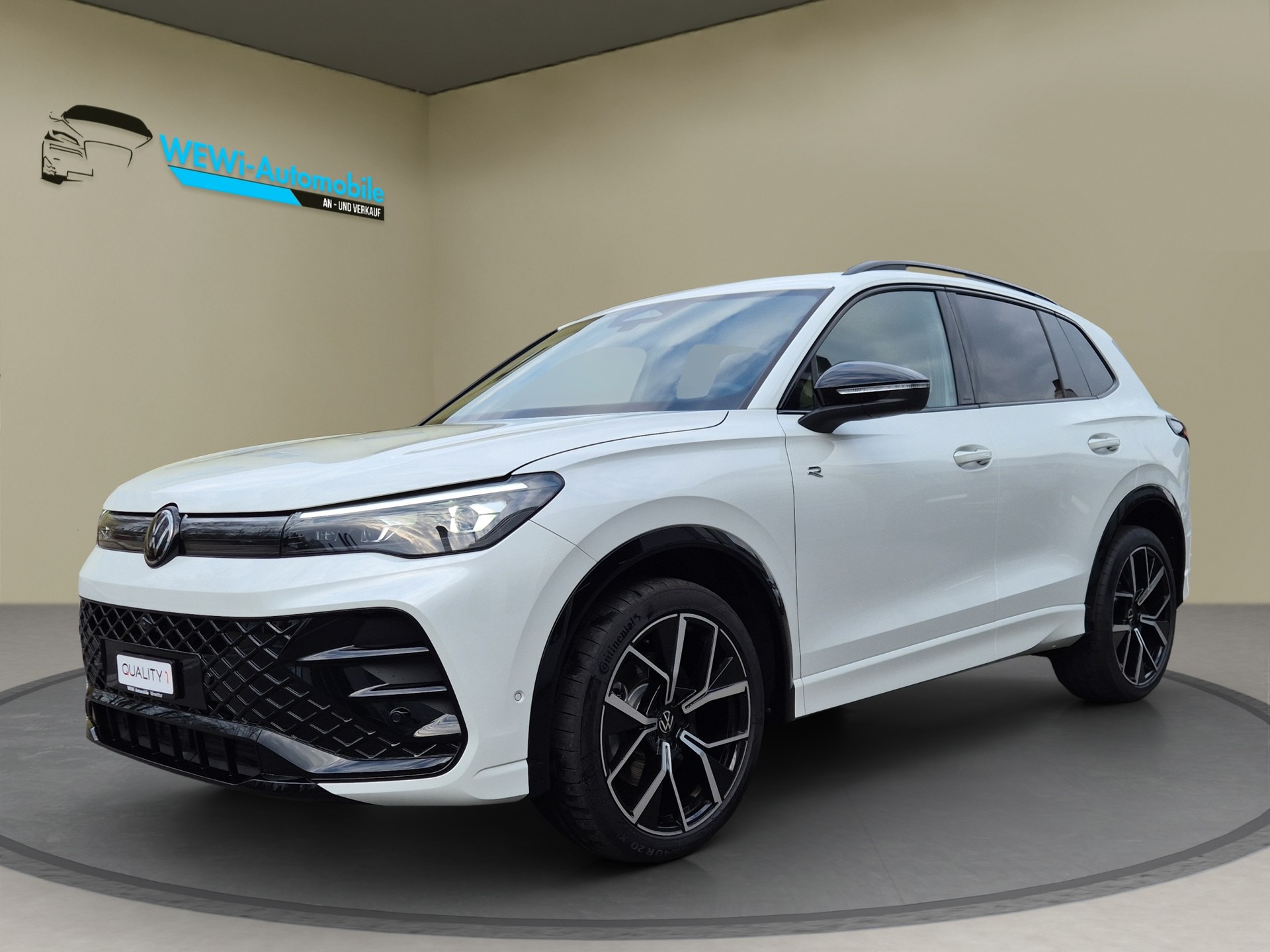 VW Tiguan 2.0 TSI DSG R-Line 4Motion