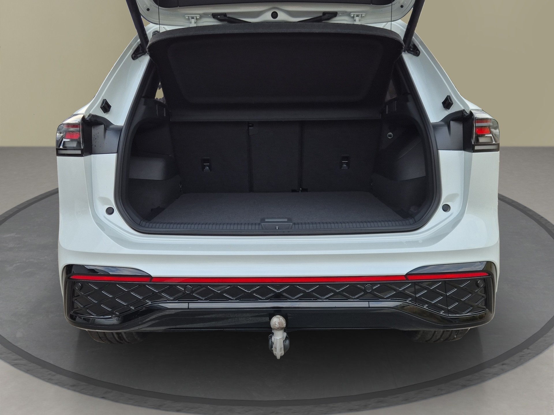 VW Tiguan 2.0 TSI DSG R-Line 4Motion-image-23
