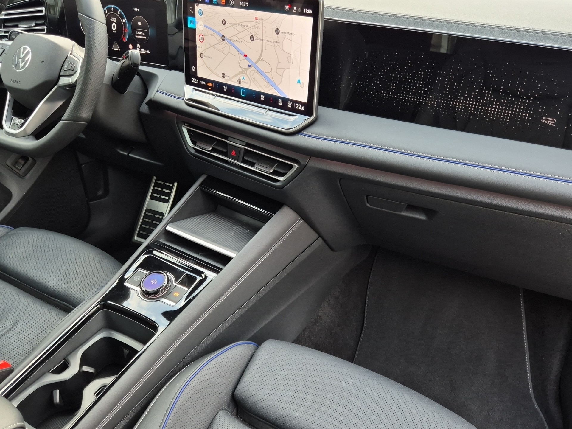 VW Tiguan 2.0 TSI DSG R-Line 4Motion-image-16