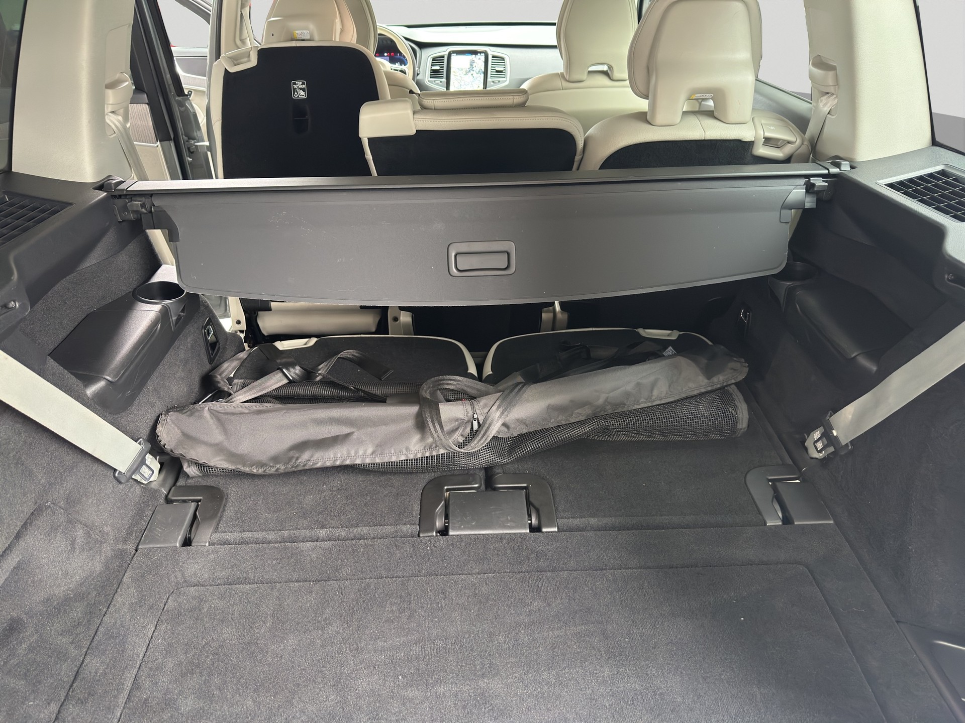 VOLVO XC90 B5 Benzin Mild Hybrid AWD Core Geartronic-image-8