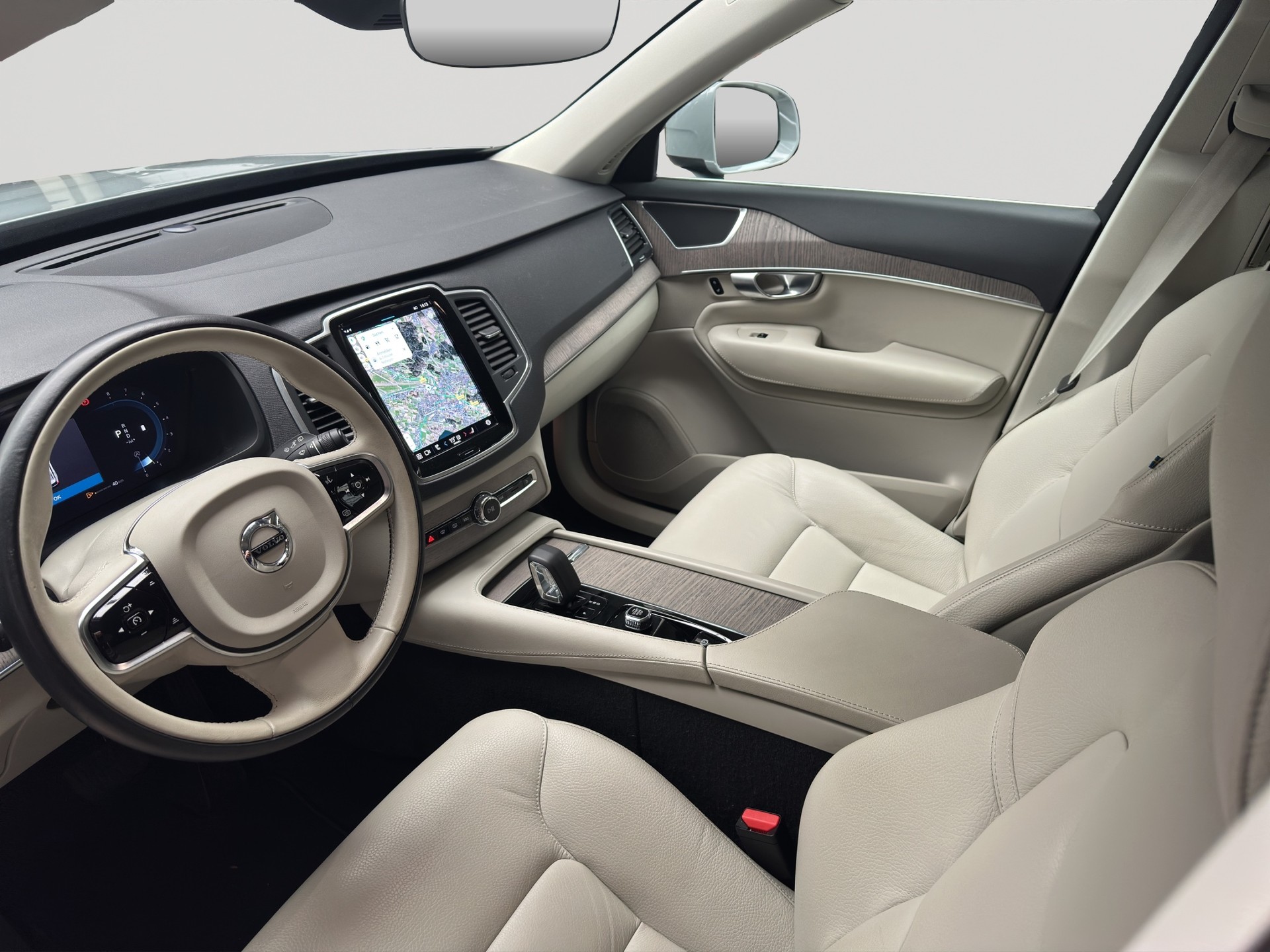 VOLVO XC90 B5 Benzin Mild Hybrid AWD Core Geartronic-image-6