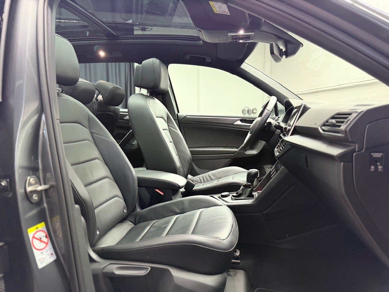 SEAT Tarraco 2.0TSI Xcellence 4Drive DSG | 360° Kamera | Anhängerkupplung 2400KG | BeatsAudio | ACC | 7. Plätzer-image-25