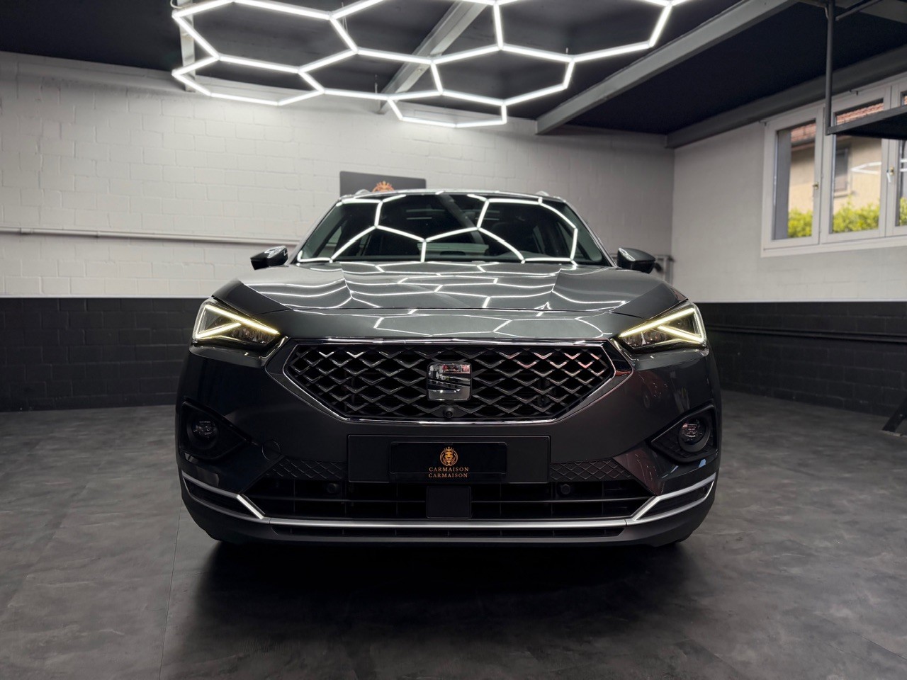 SEAT Tarraco 2.0TSI Xcellence 4Drive DSG | 360° Kamera | Anhängerkupplung 2400KG | BeatsAudio | ACC | 7. Plätzer-showroom-element-1