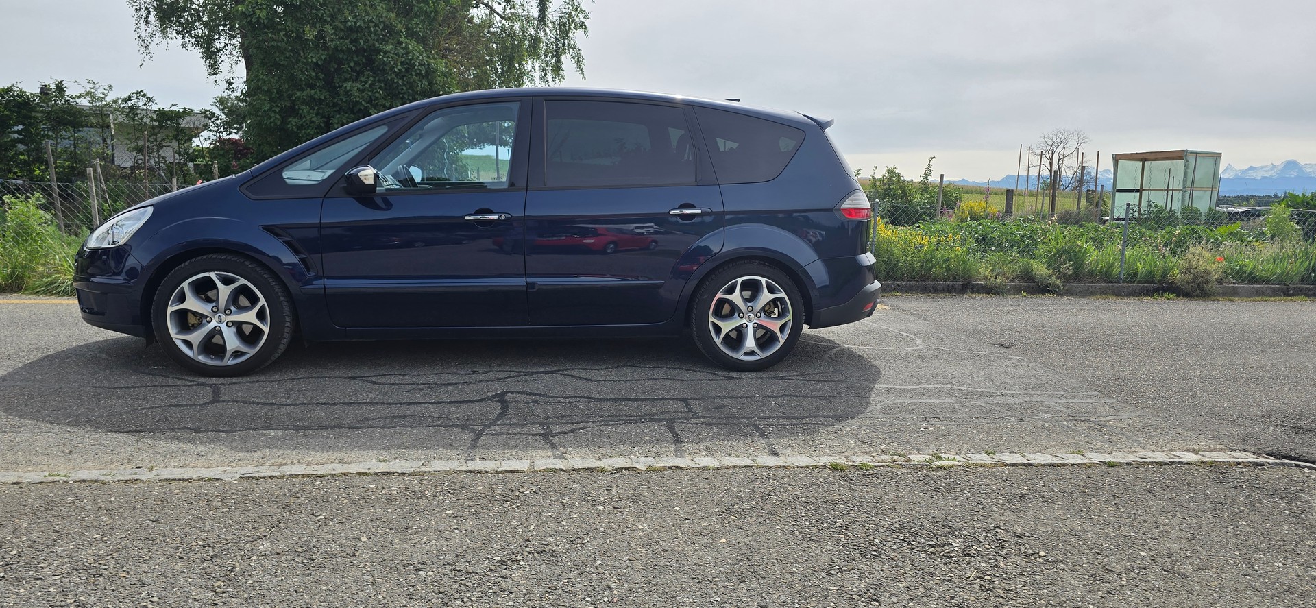 FORD S-Max 2.2 TDCi Magic Edition-image-3