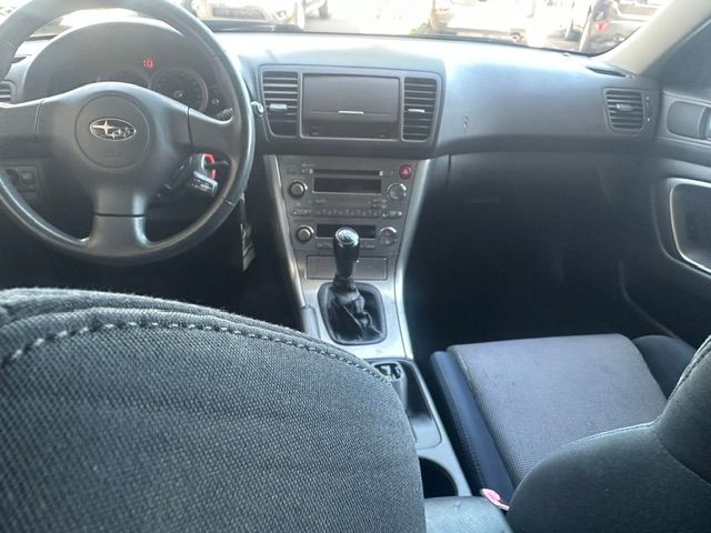 SUBARU Legacy 2.0i AWD-image-9