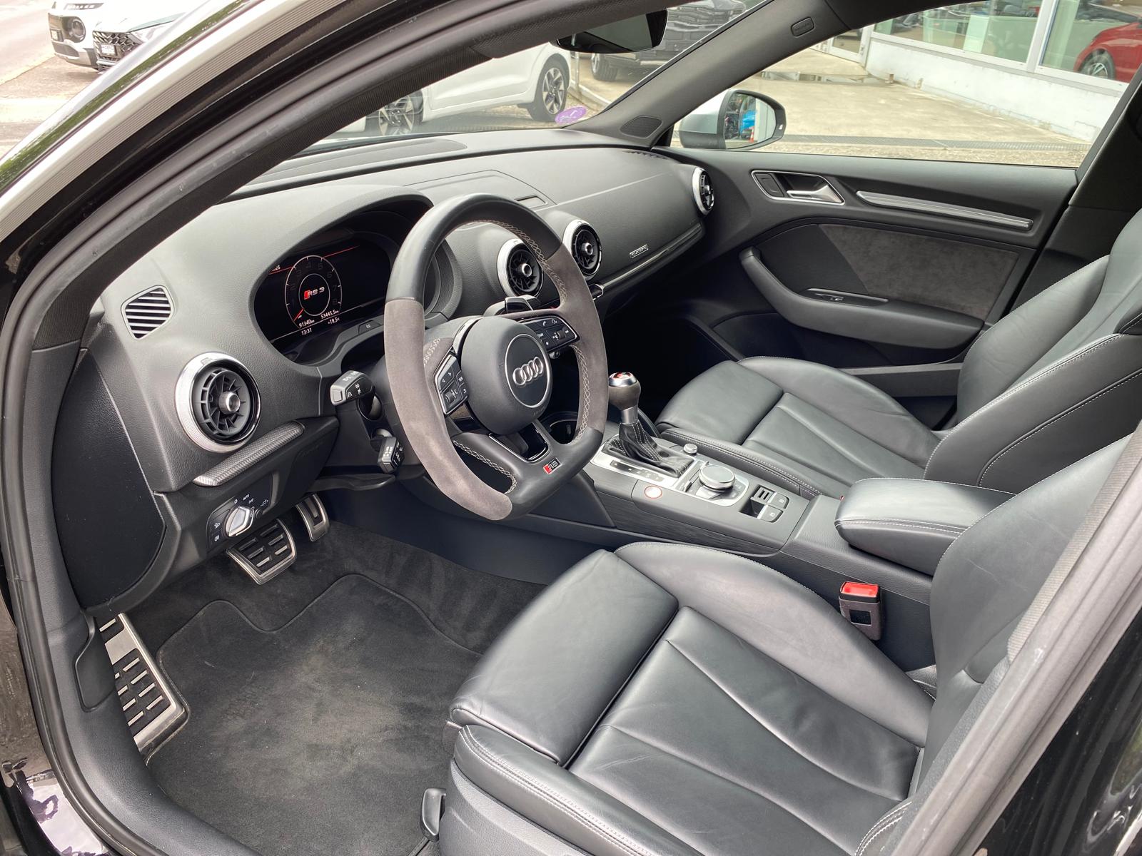 AUDI RS3 Sportback 2.5 TSI quattro S-tronic-image-7