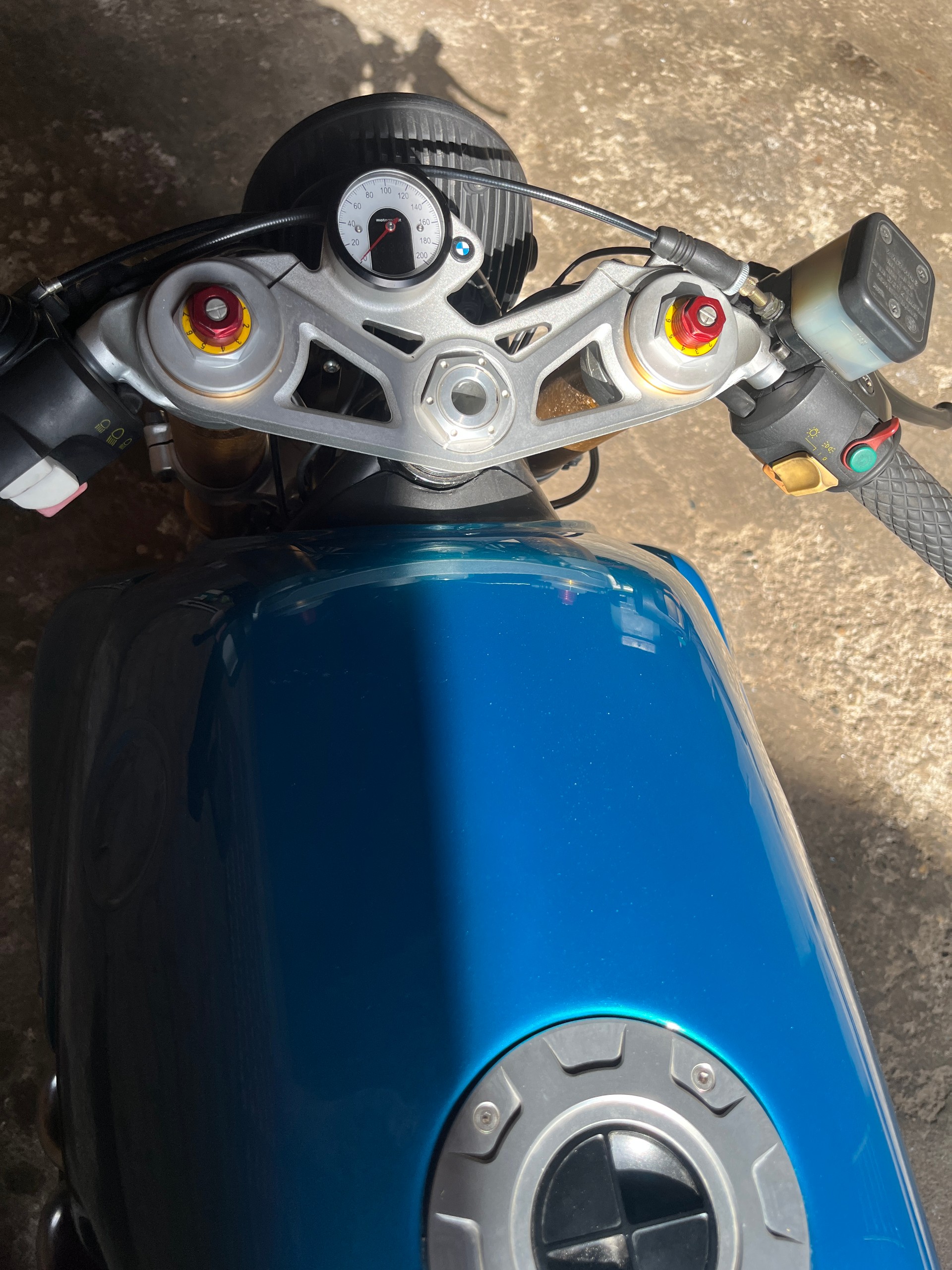 BMW Café Racer-image-4