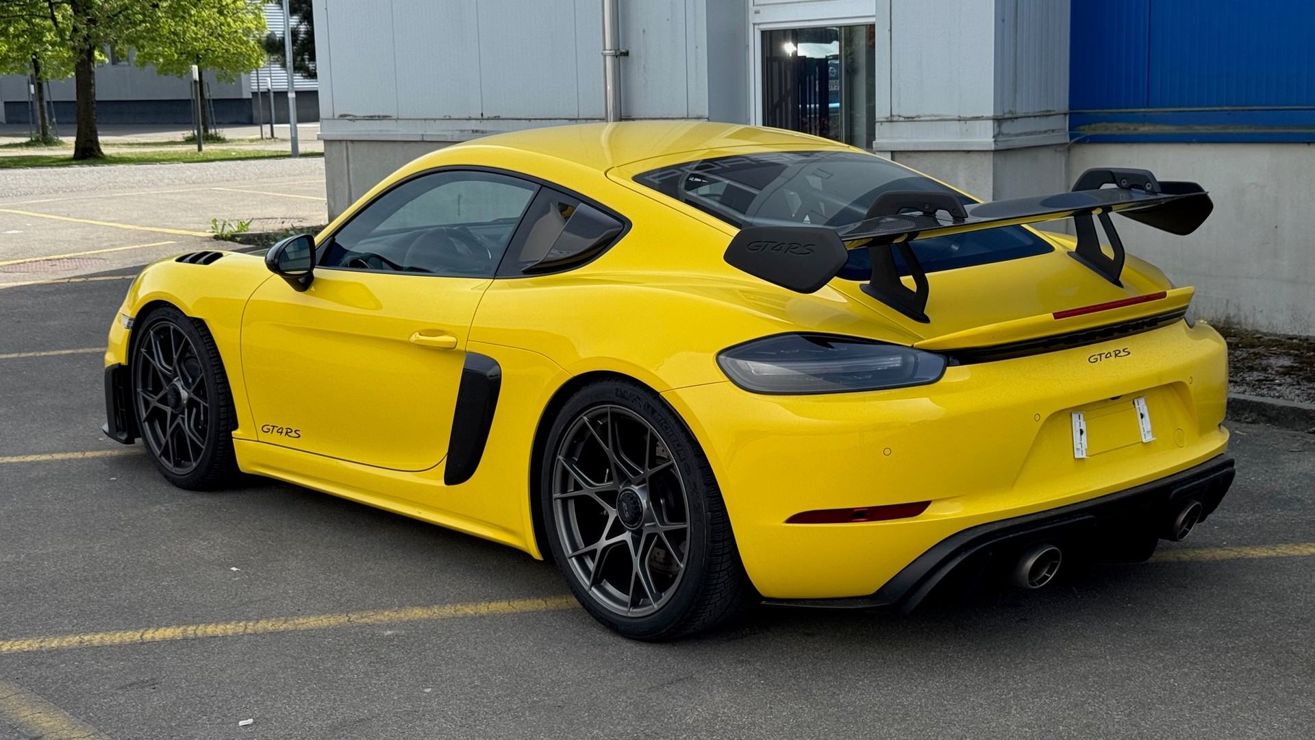 PORSCHE 718 Cayman GT4 RS PDK-image-6